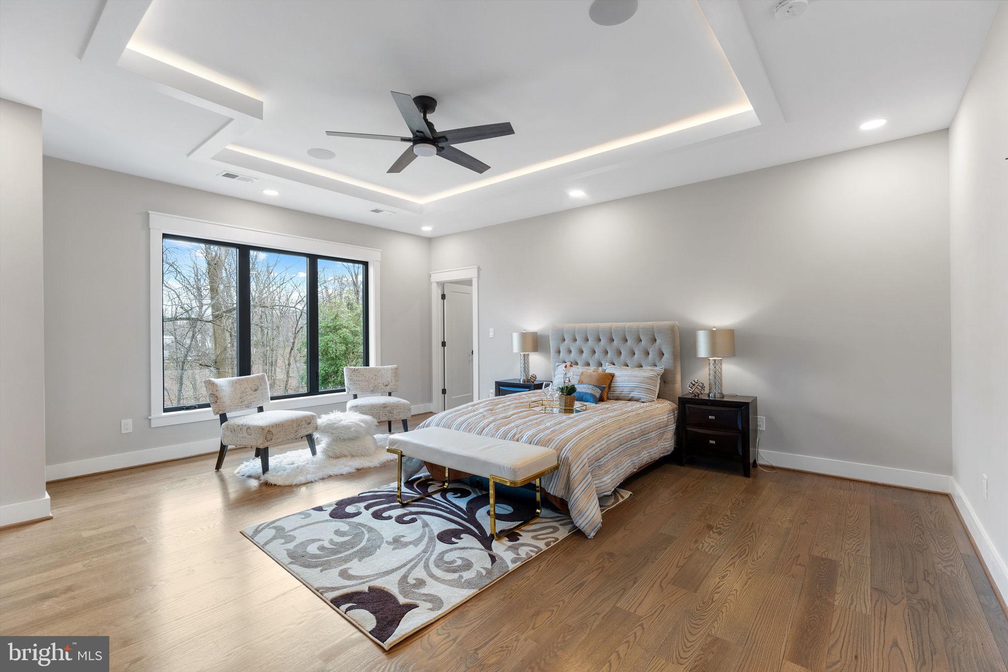 BEVERLY HILLS - Residential