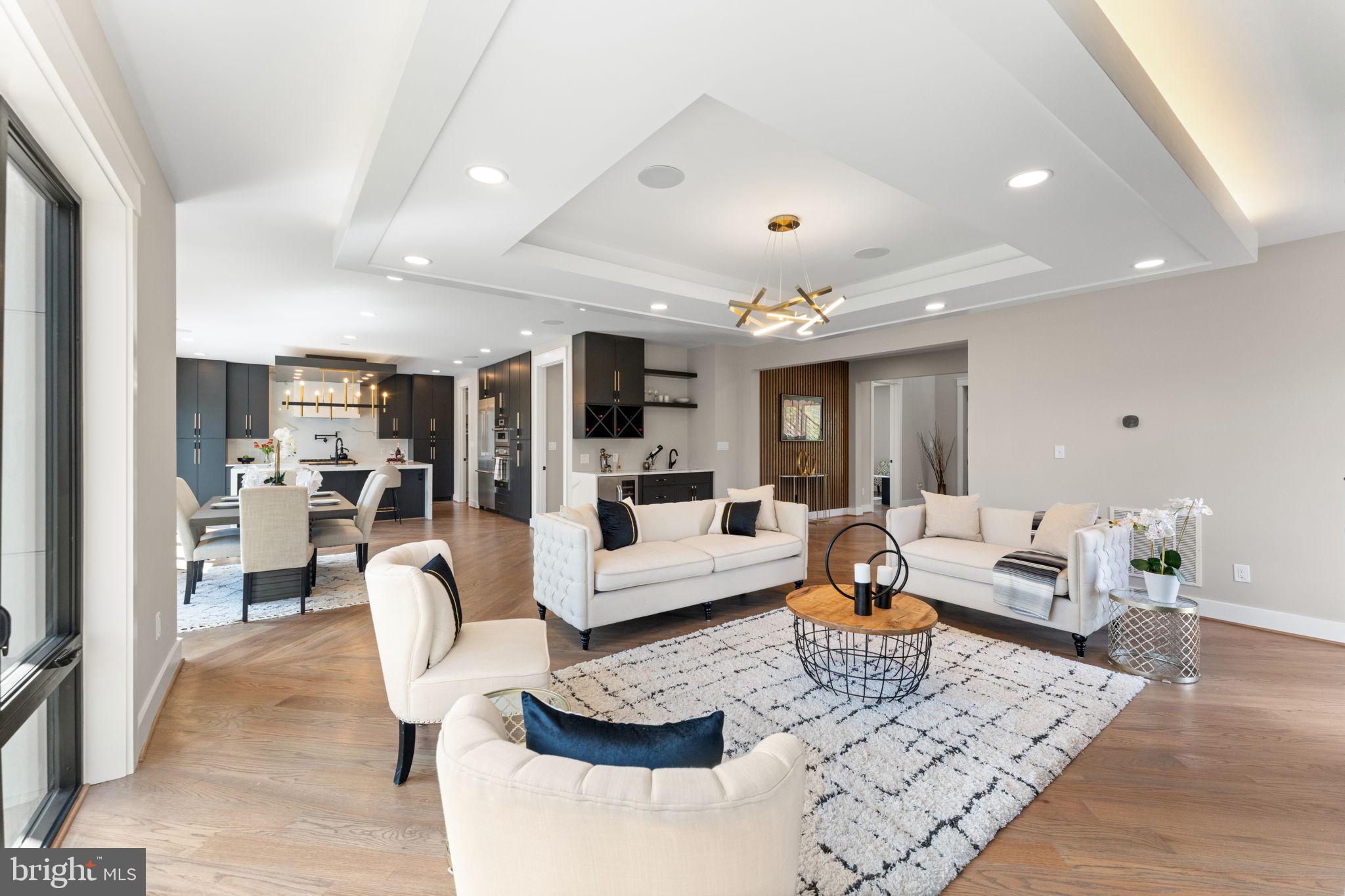 BEVERLY HILLS - Residential