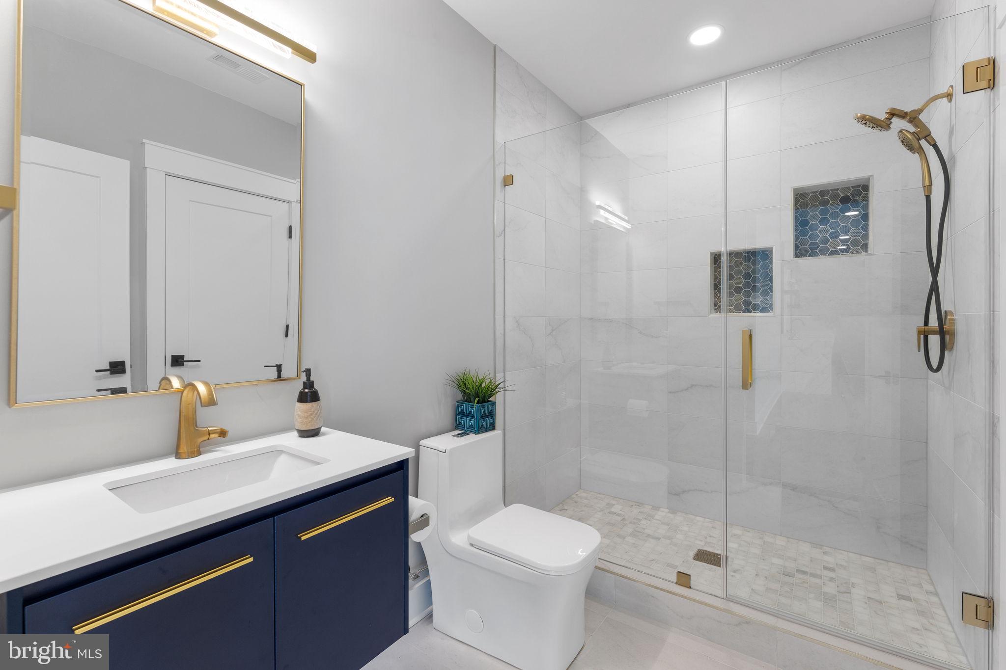 BEVERLY HILLS - Residential