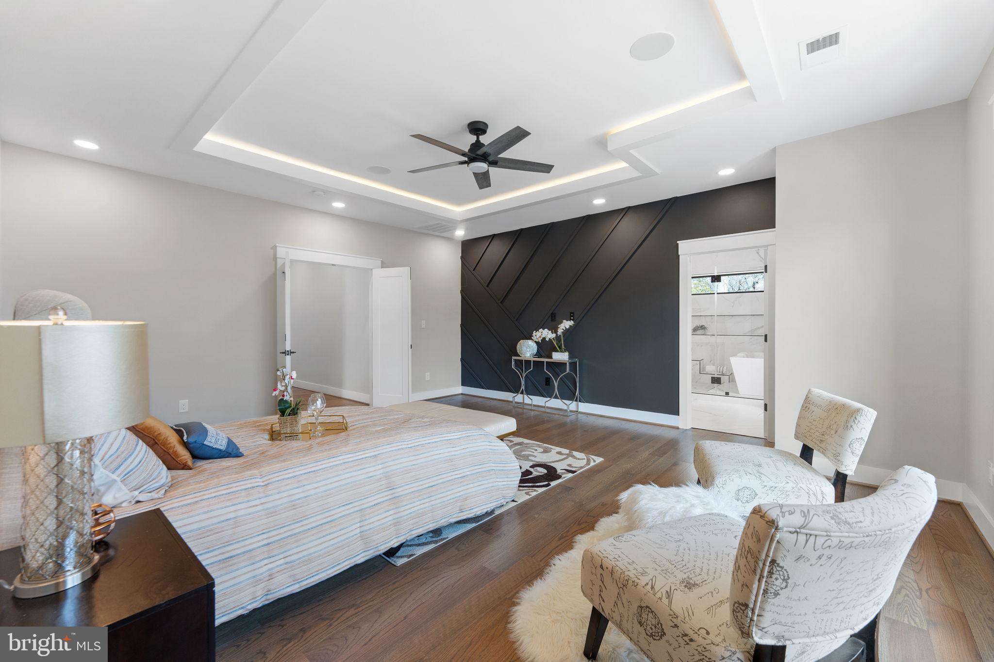 BEVERLY HILLS - Residential