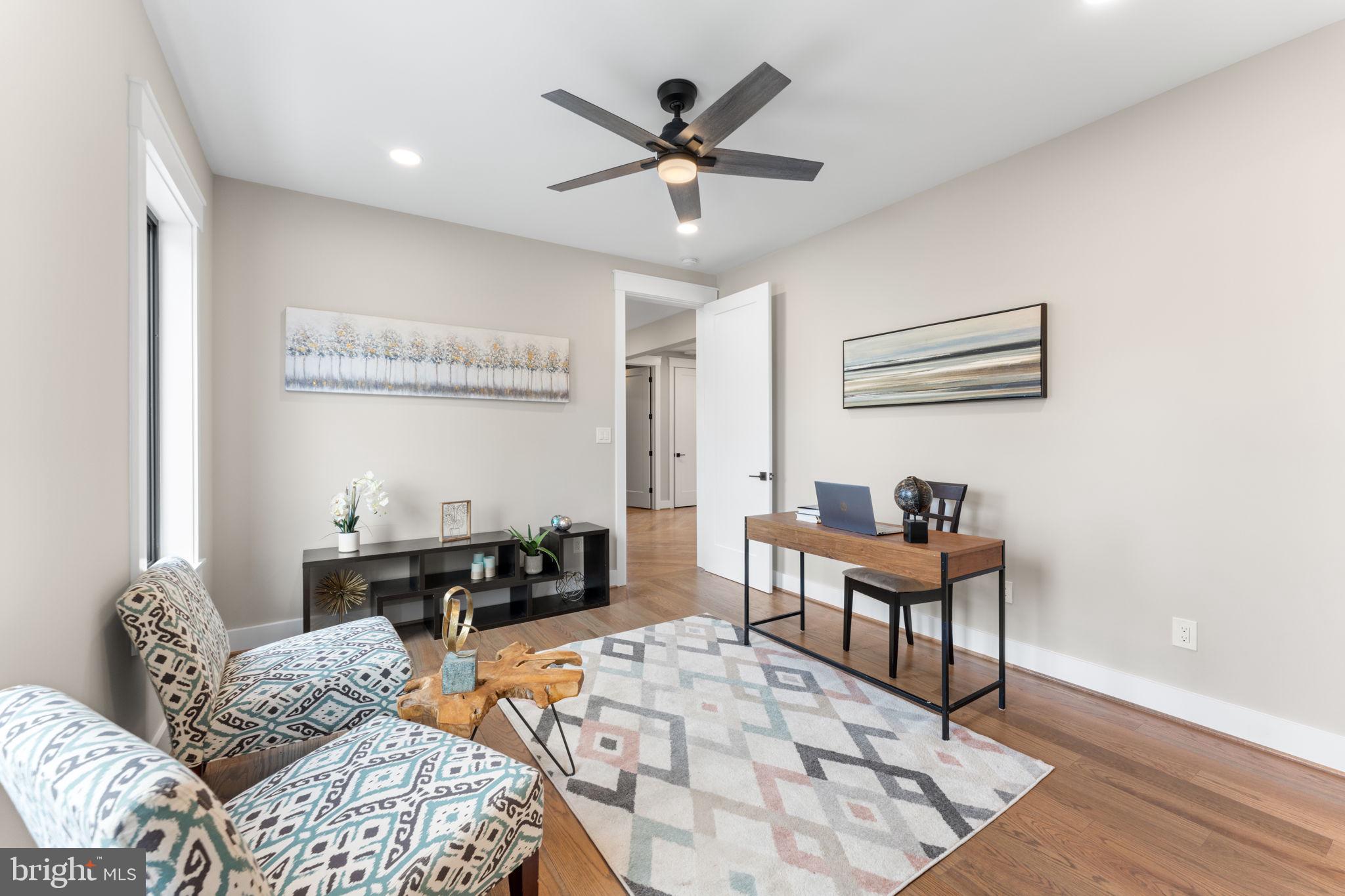 BEVERLY HILLS - Residential