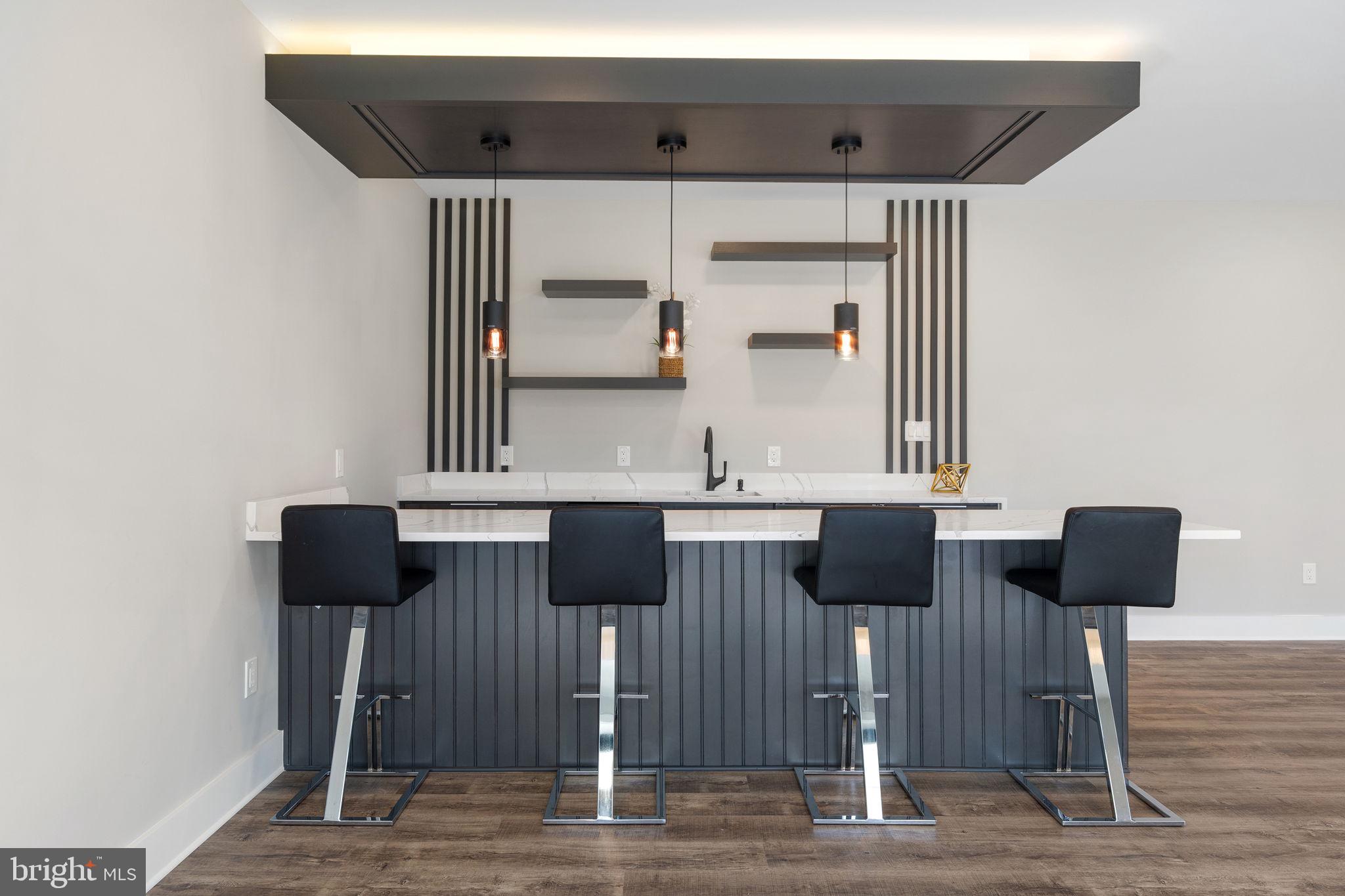 BEVERLY HILLS - Residential