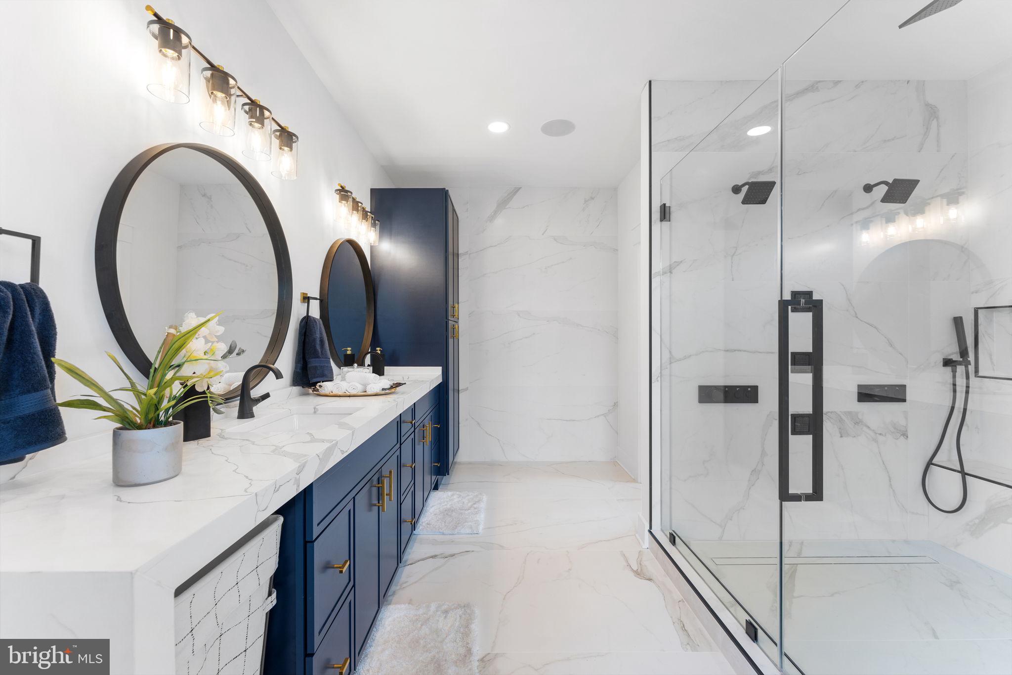 BEVERLY HILLS - Residential