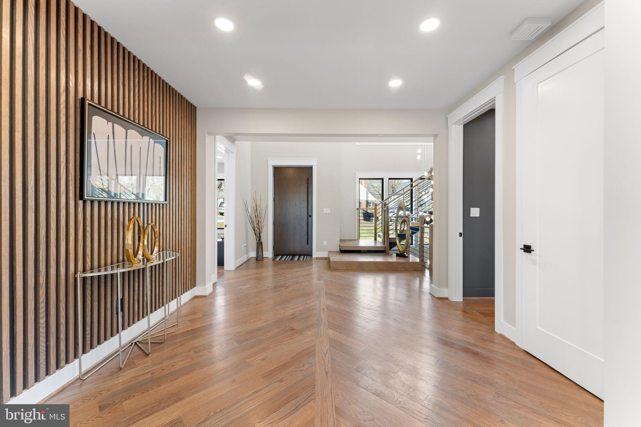 BEVERLY HILLS - Residential