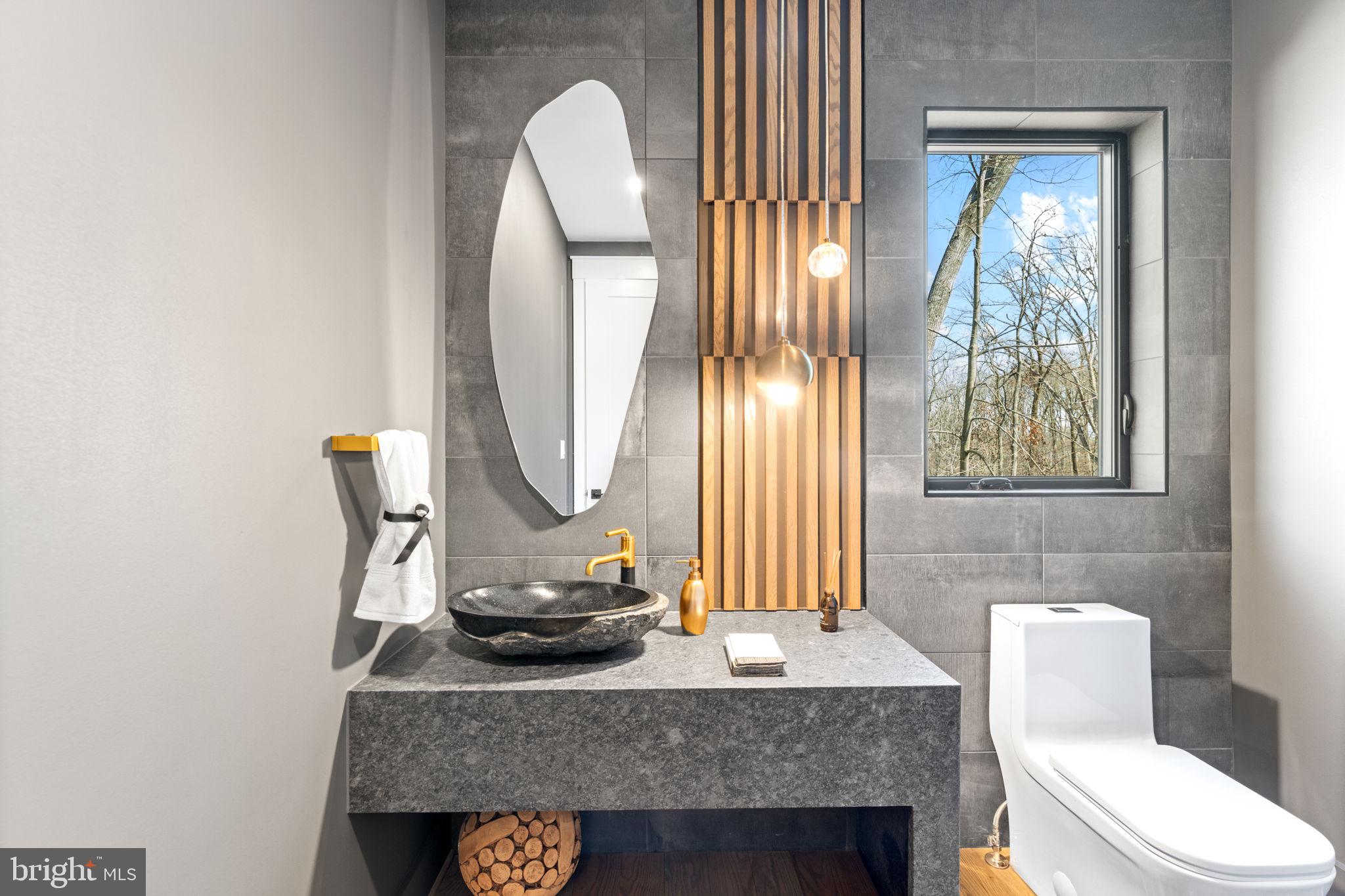 BEVERLY HILLS - Residential