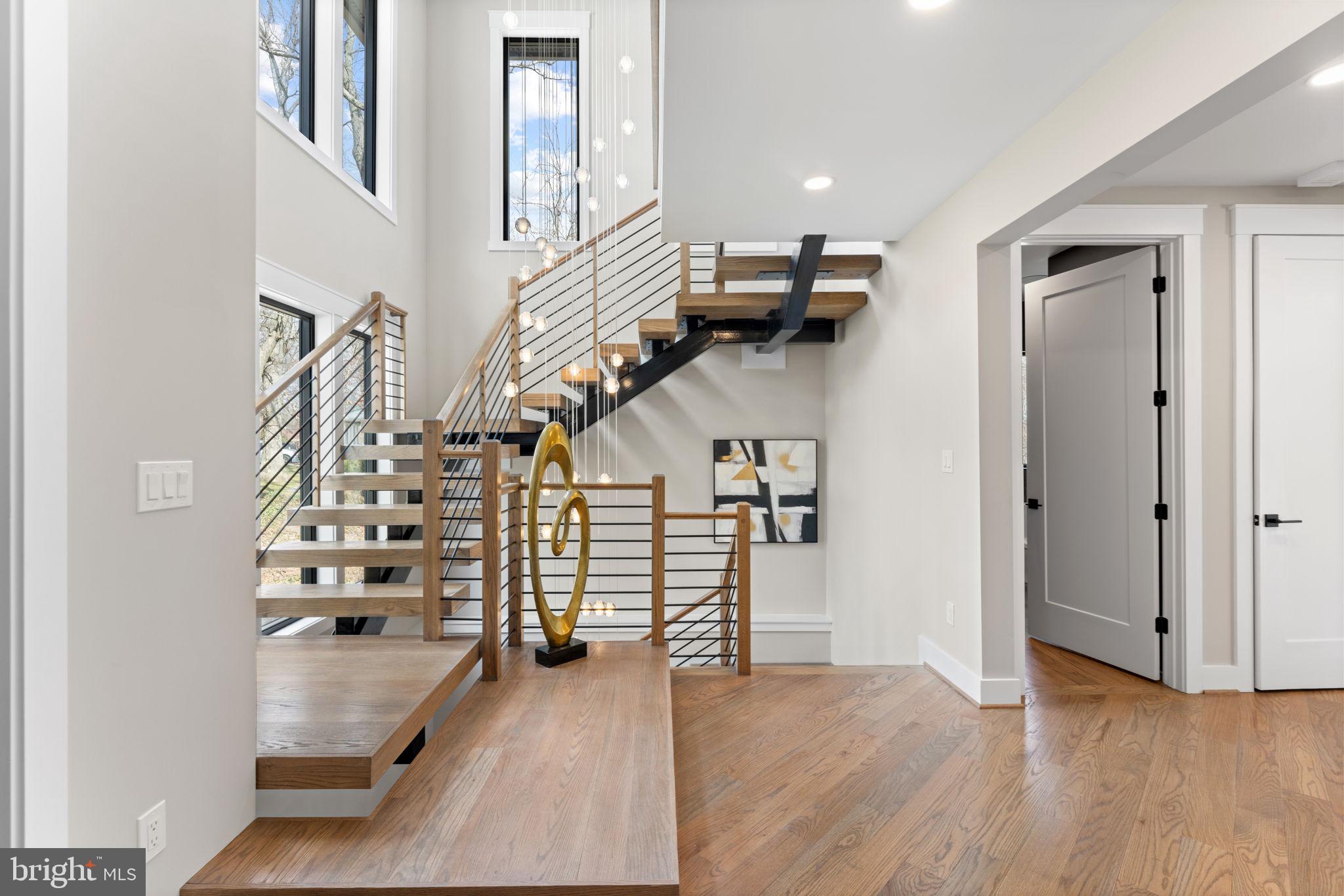 BEVERLY HILLS - Residential