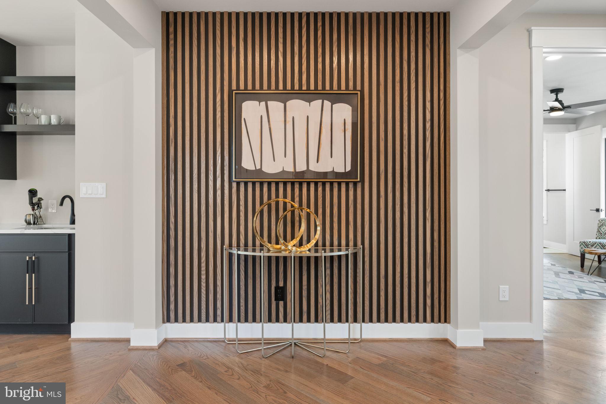 BEVERLY HILLS - Residential