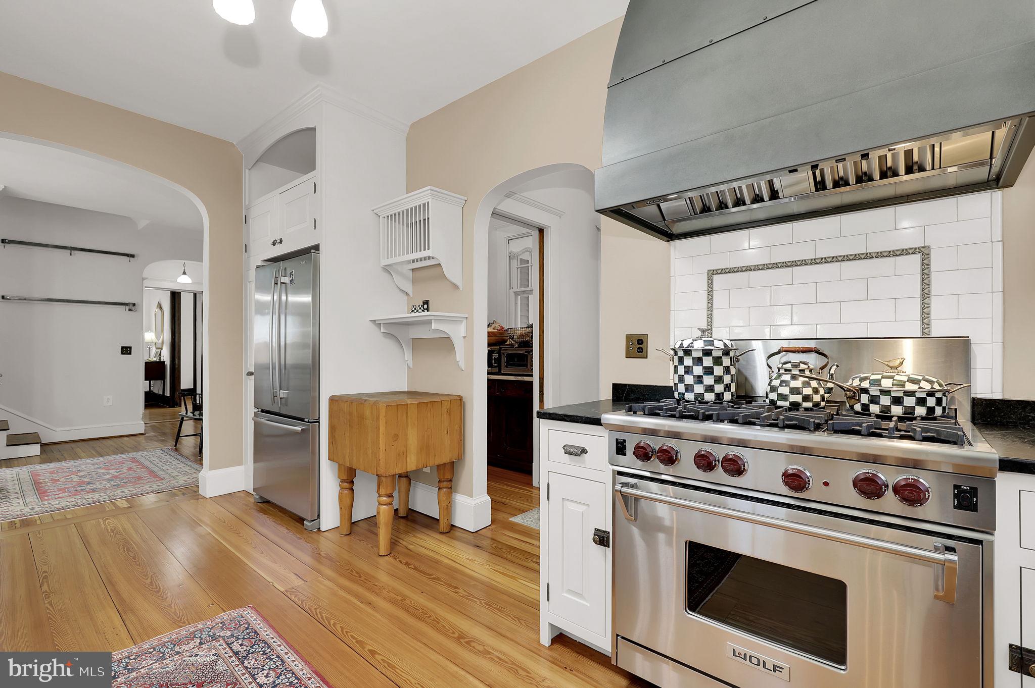 KENSINGTON - Residential