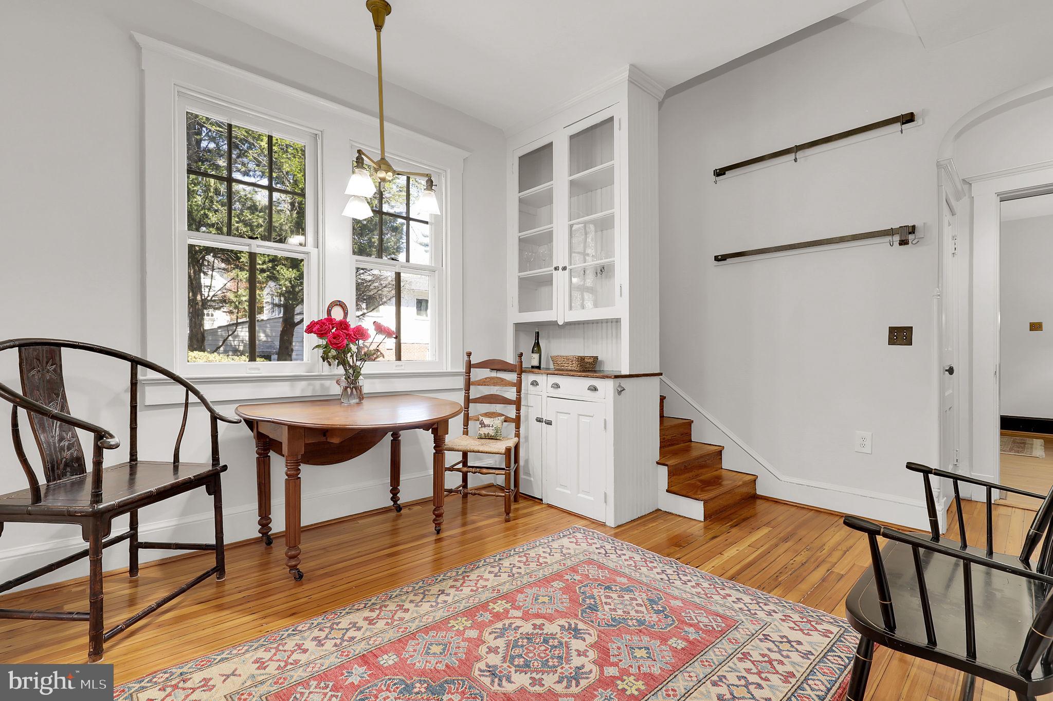 KENSINGTON - Residential