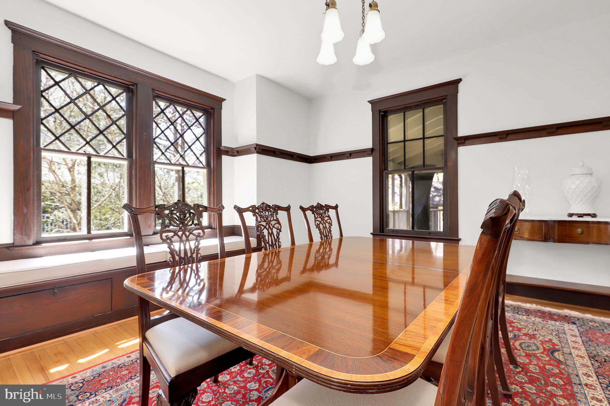 KENSINGTON - Residential