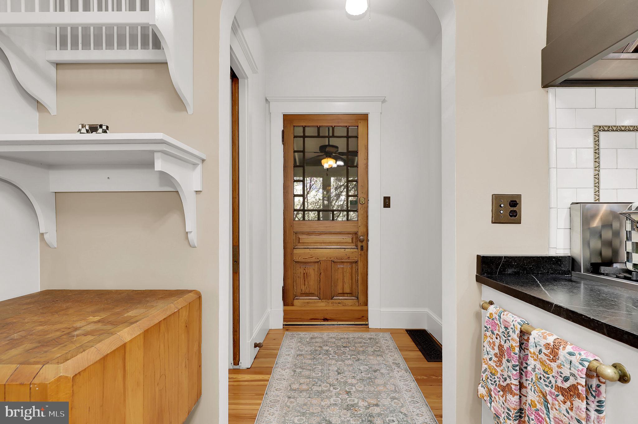 KENSINGTON - Residential