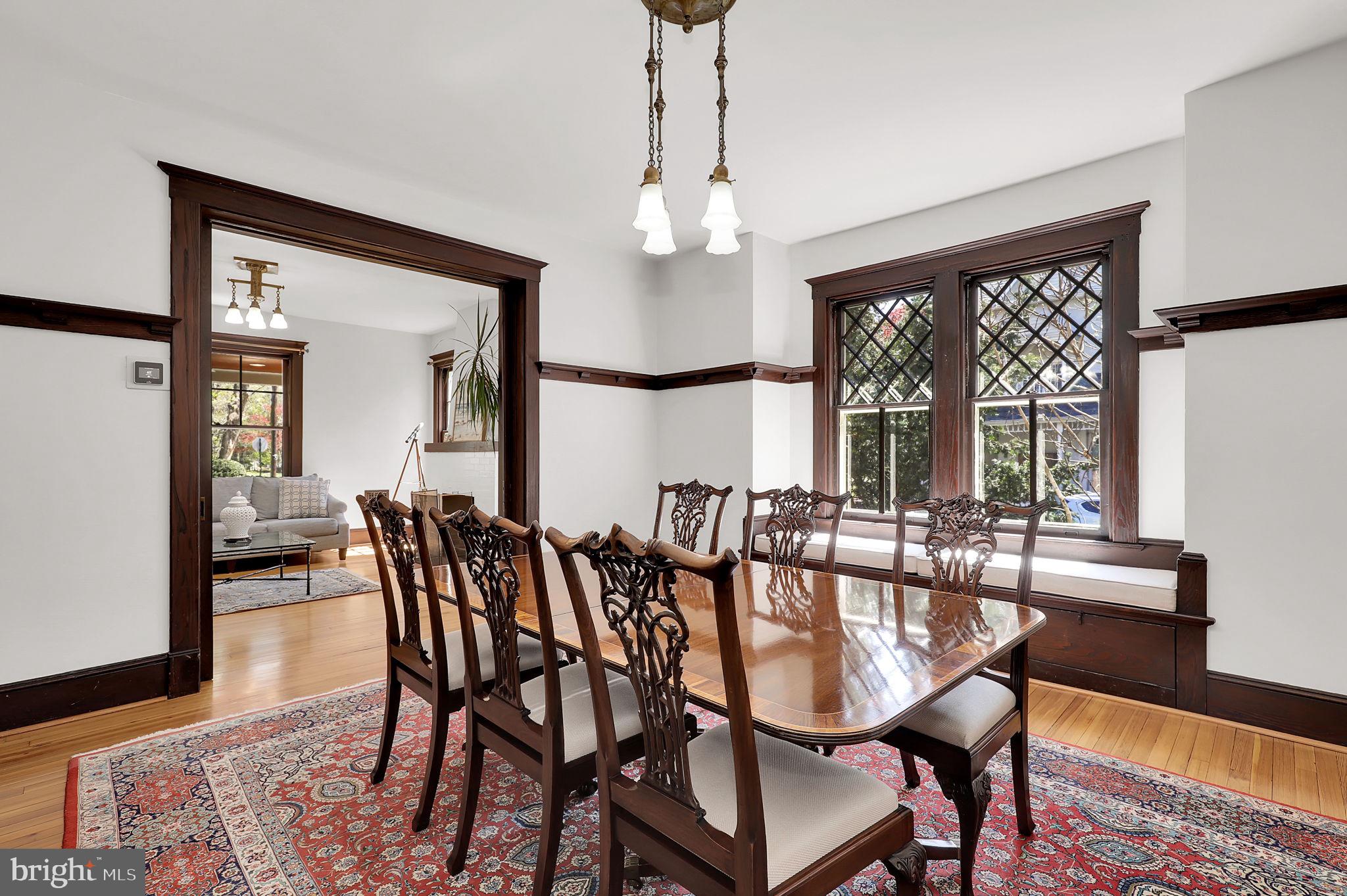 KENSINGTON - Residential