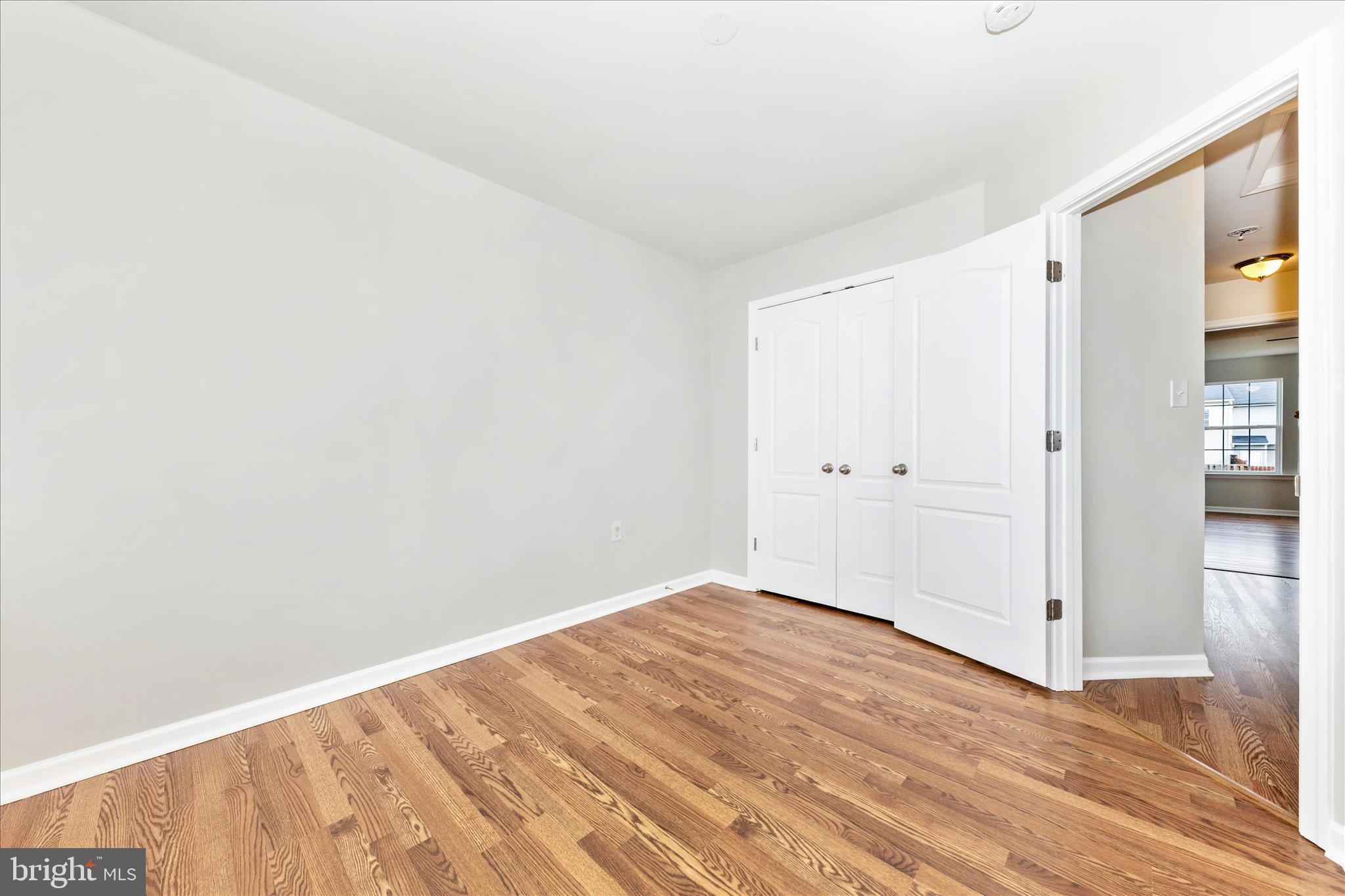 MANOR PARK - Residential