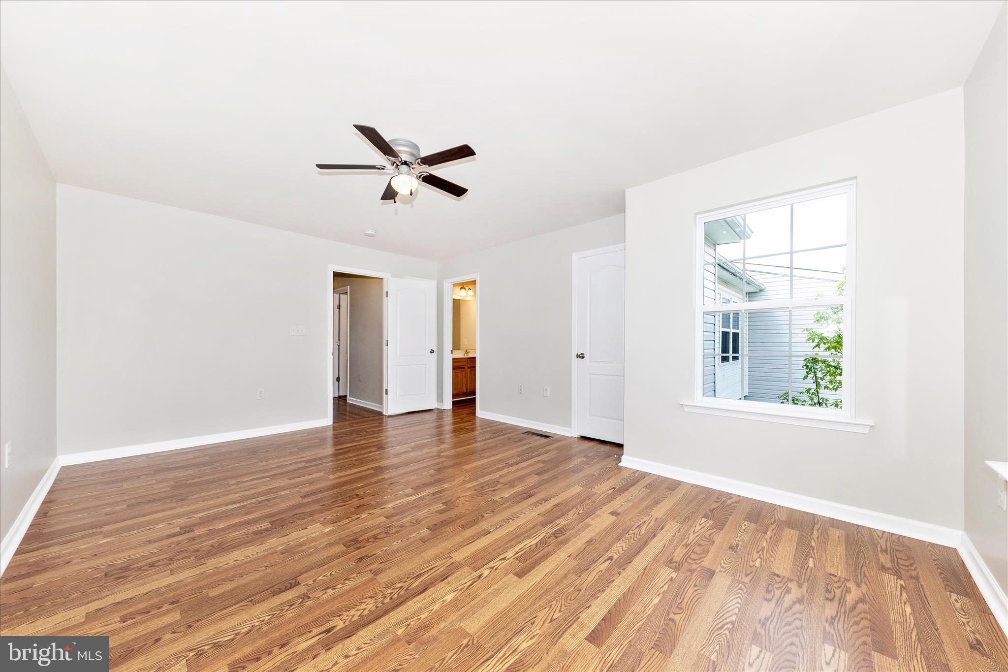 MANOR PARK - Residential
