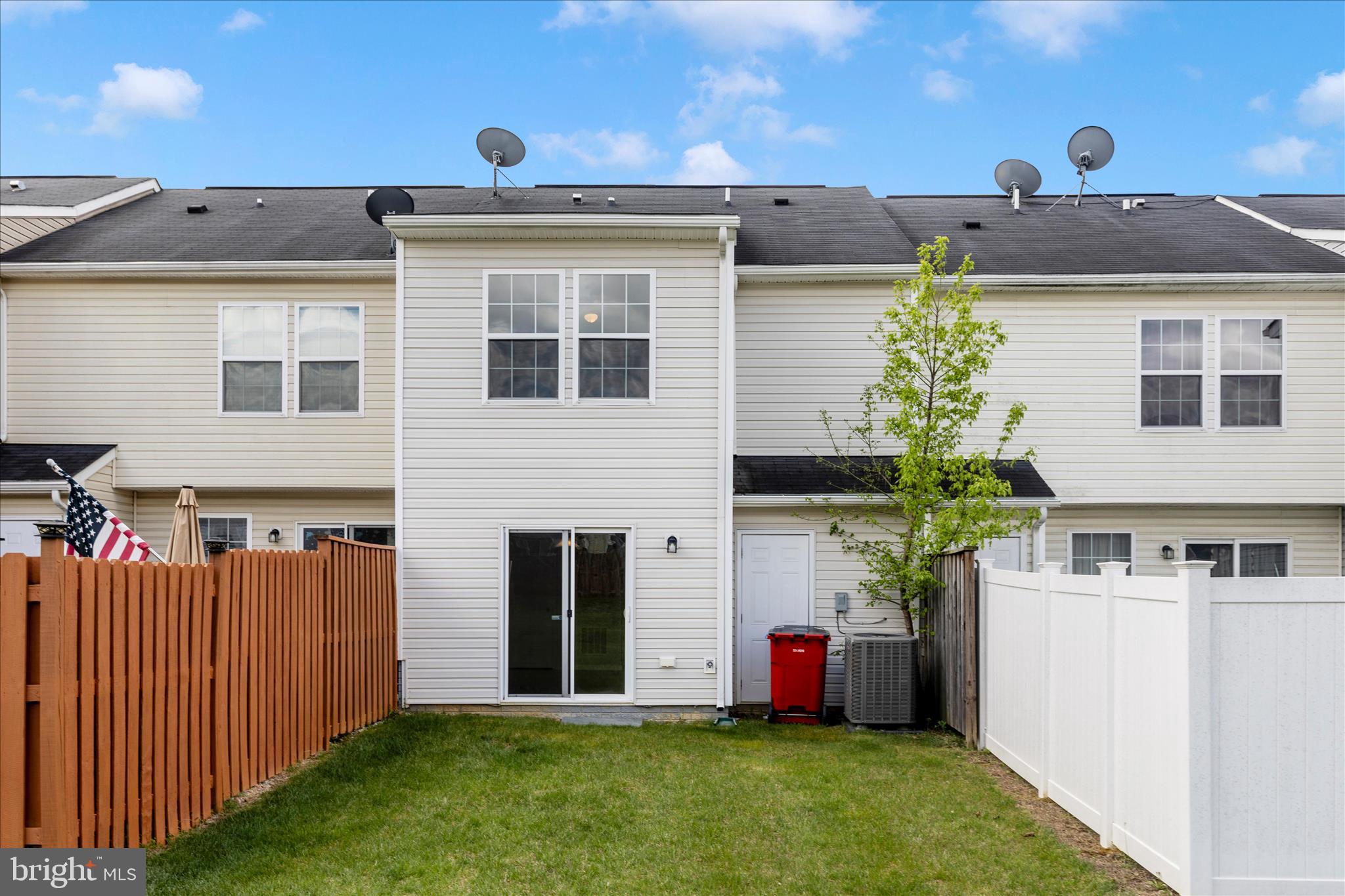 MANOR PARK - Residential