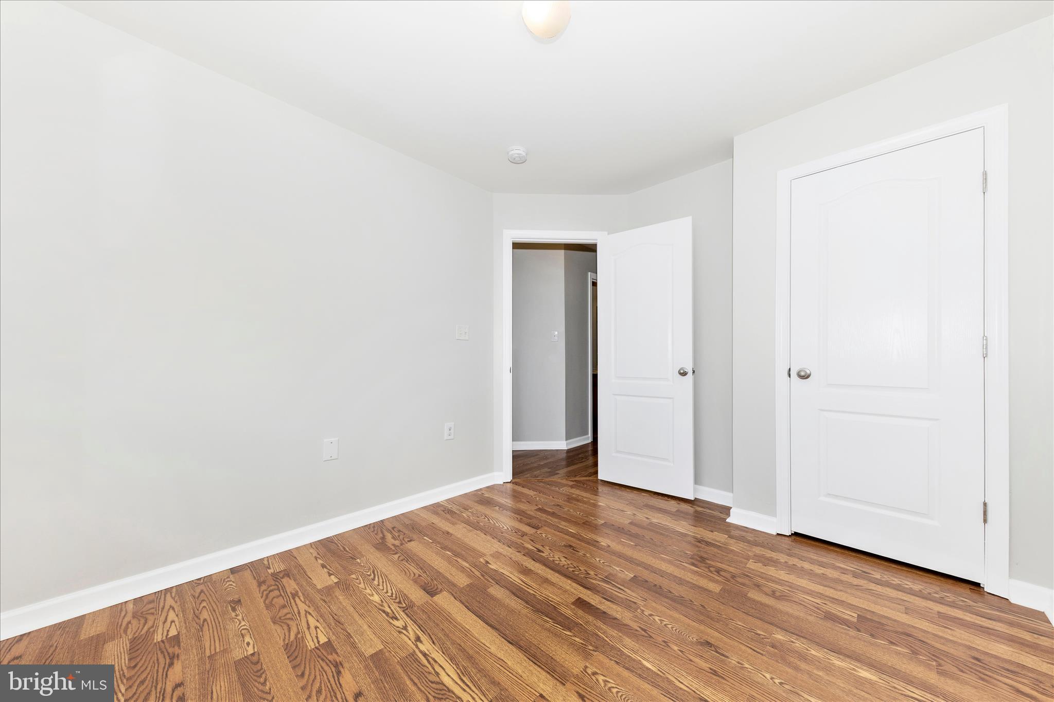 MANOR PARK - Residential