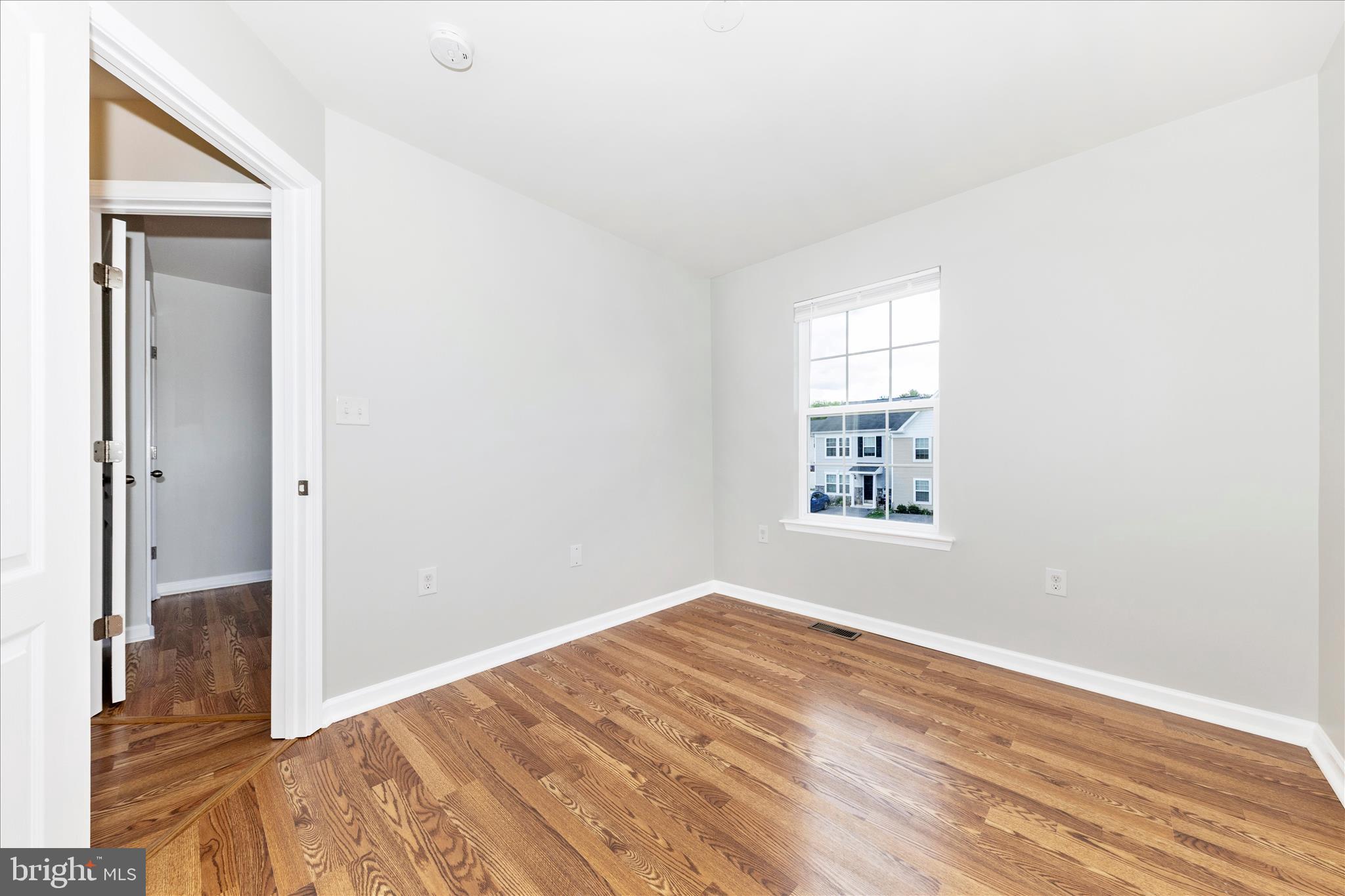MANOR PARK - Residential