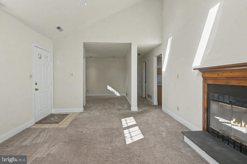 127 UPPER VALLEY LANE