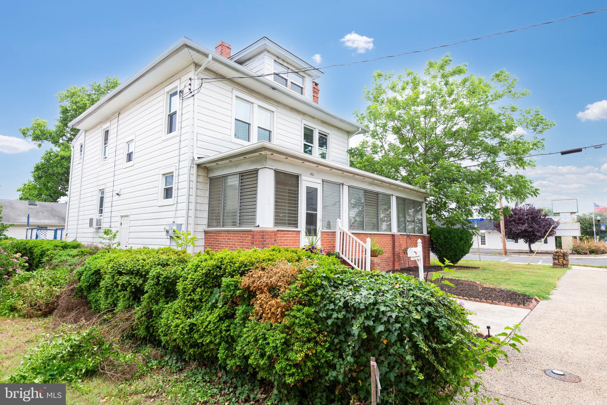 416 MARYLAND AVENUE