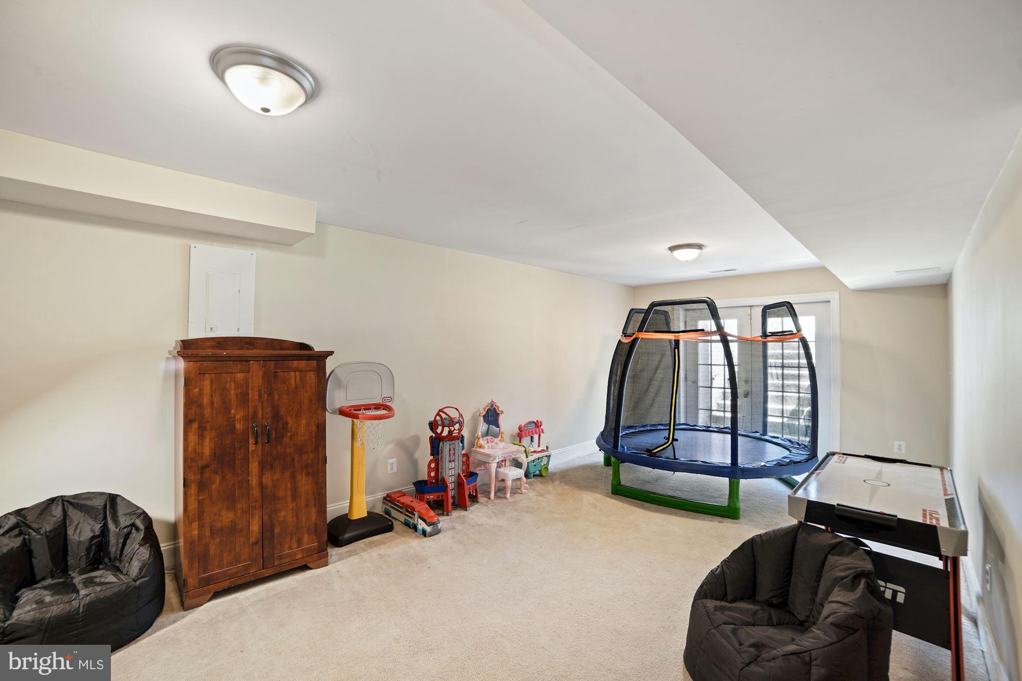 WIDEWATER VILLAGE - Residential