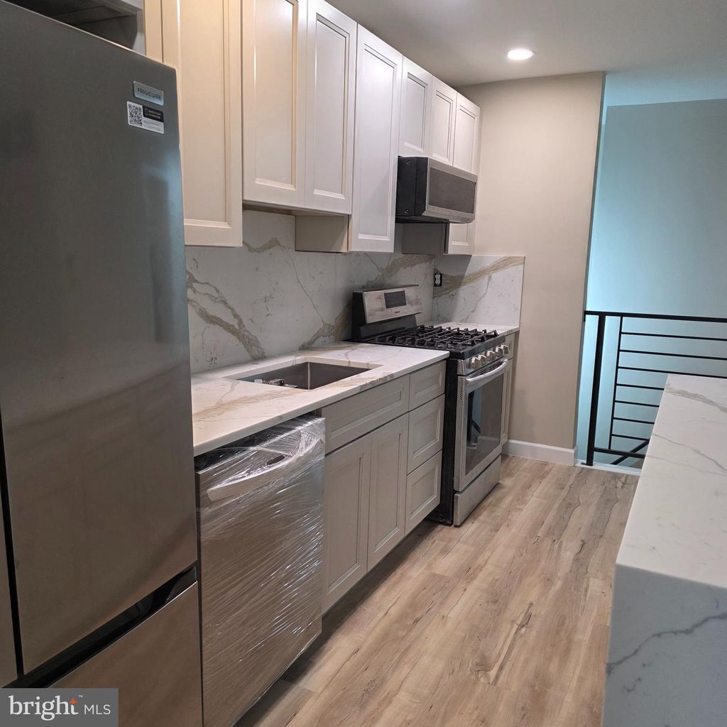 Photo of 12702 Knights Road, PHILADELPHIA, PA 19154 (MLS # PAPH2591714)