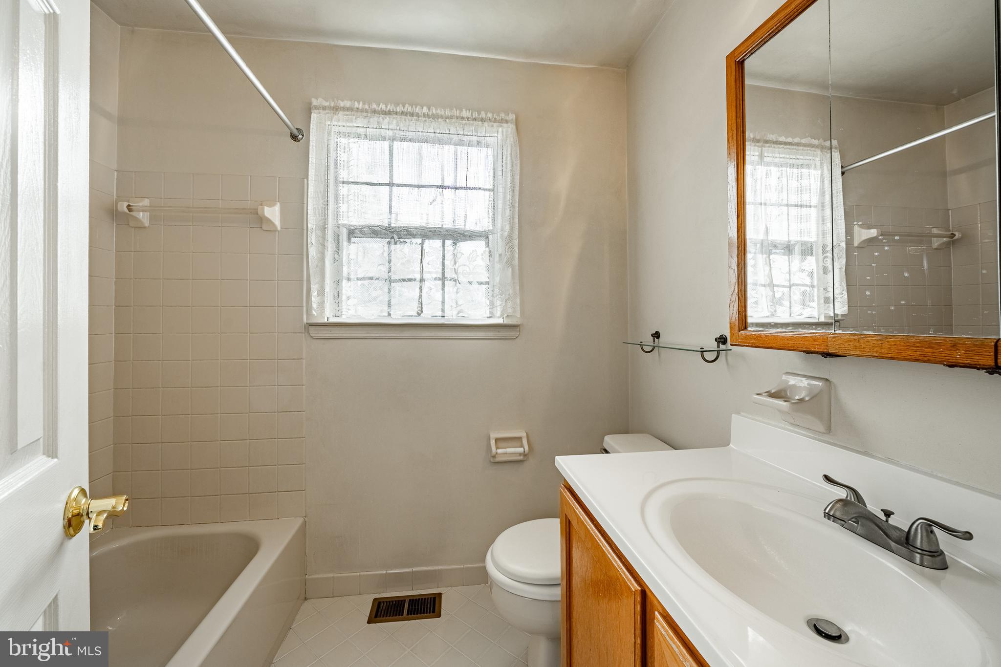 HAVERTOWN - Residential