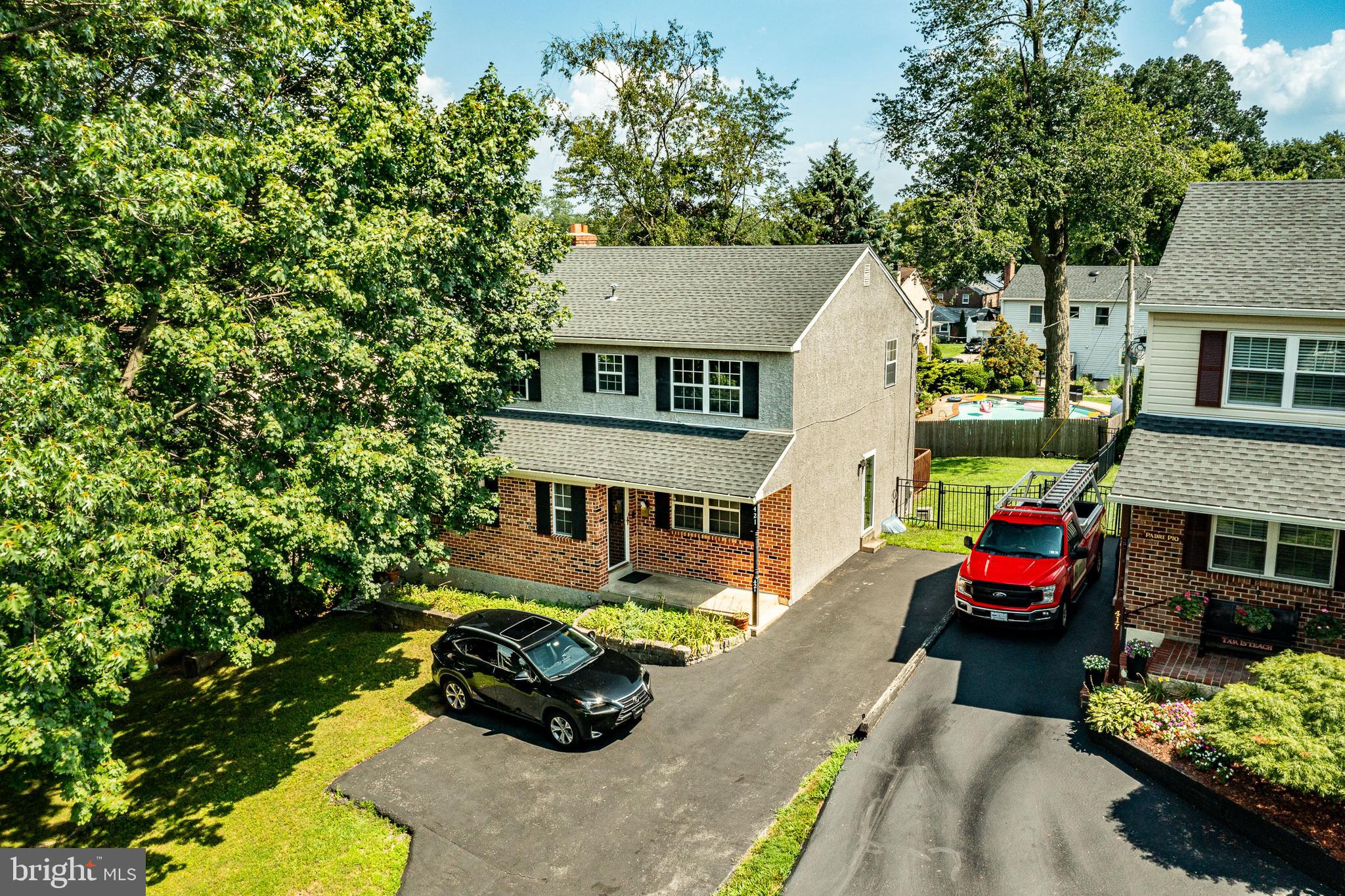 421 E EAGLE ROAD