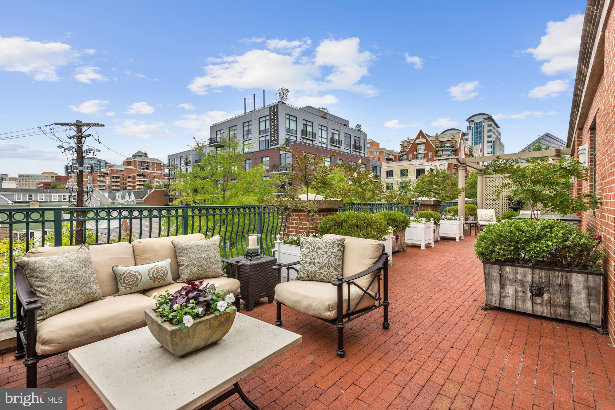 EDGEMOOR - Residential