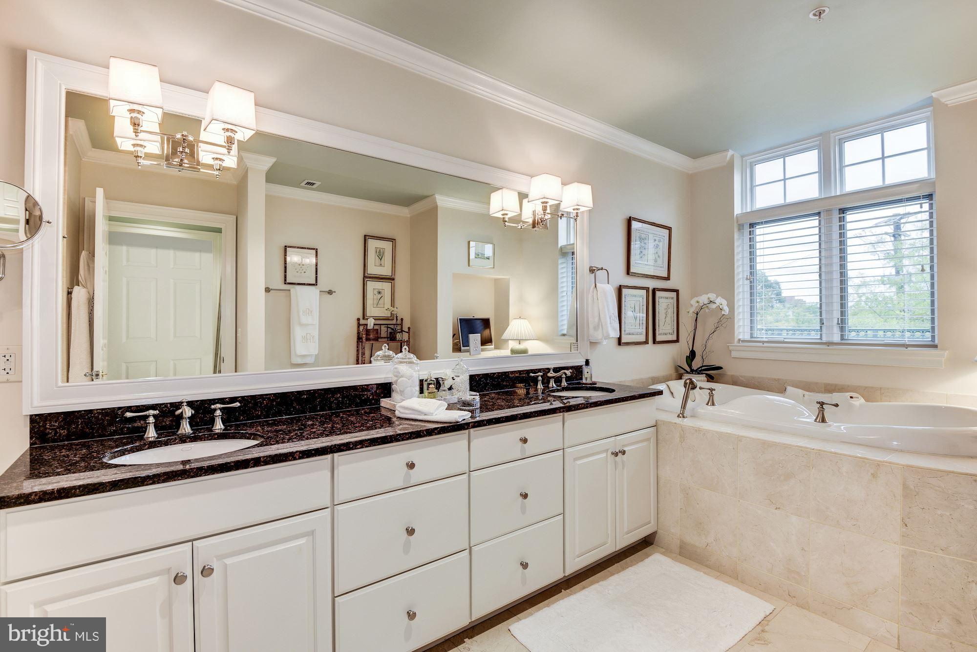 EDGEMOOR - Residential