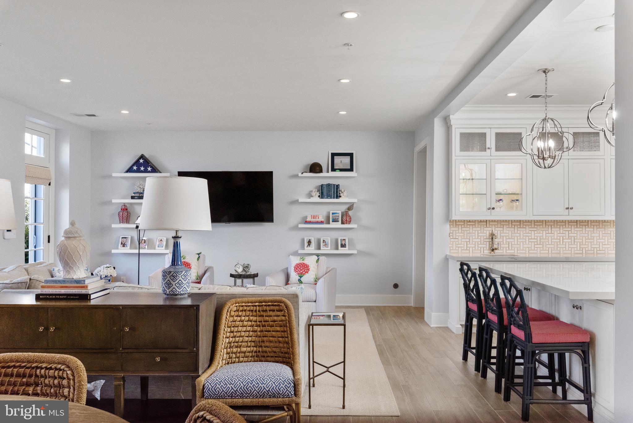 HISTORIC DISTRICT - Residential