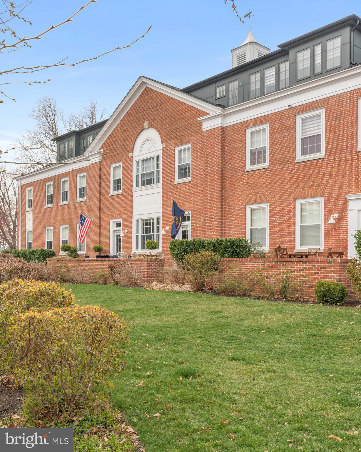 HISTORIC DISTRICT - Residential