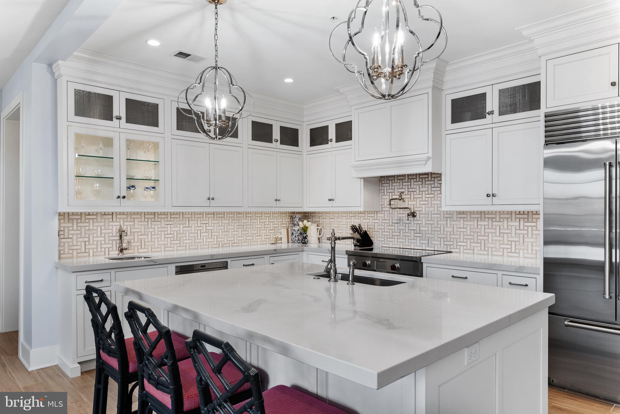 HISTORIC DISTRICT - Residential