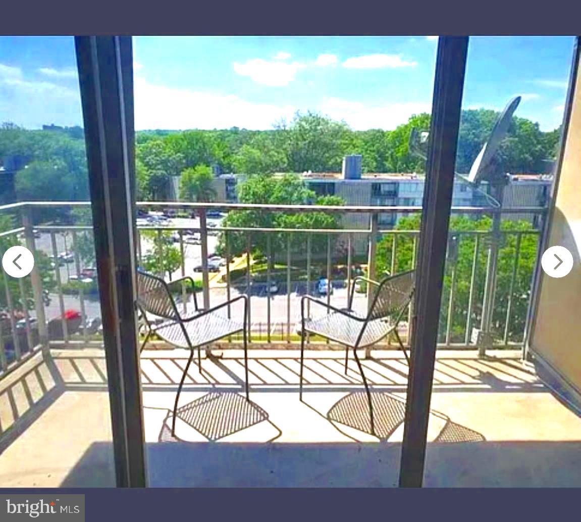 1836 METZEROTT ROAD 916