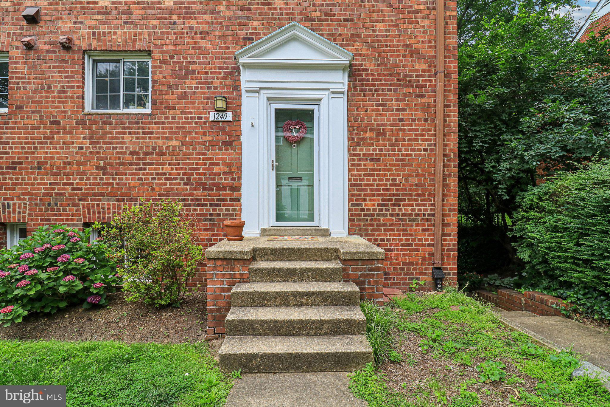 PARKFAIRFAX - Residential