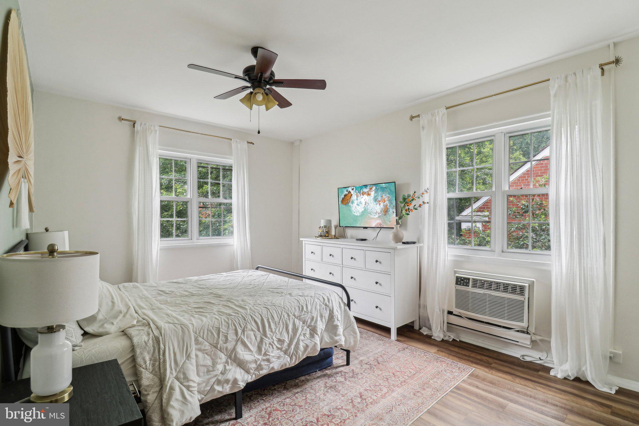 PARKFAIRFAX - Residential