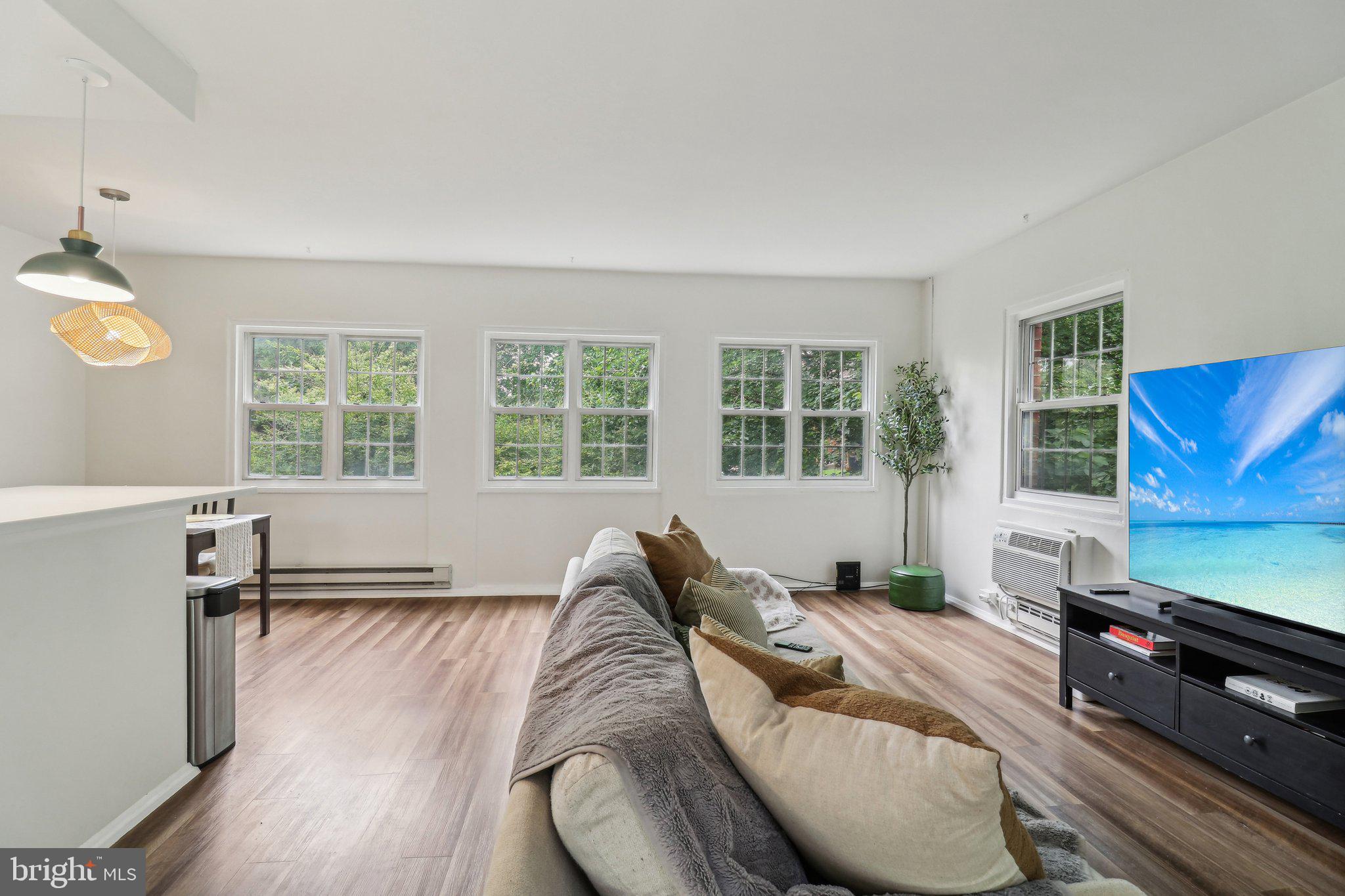 PARKFAIRFAX - Residential