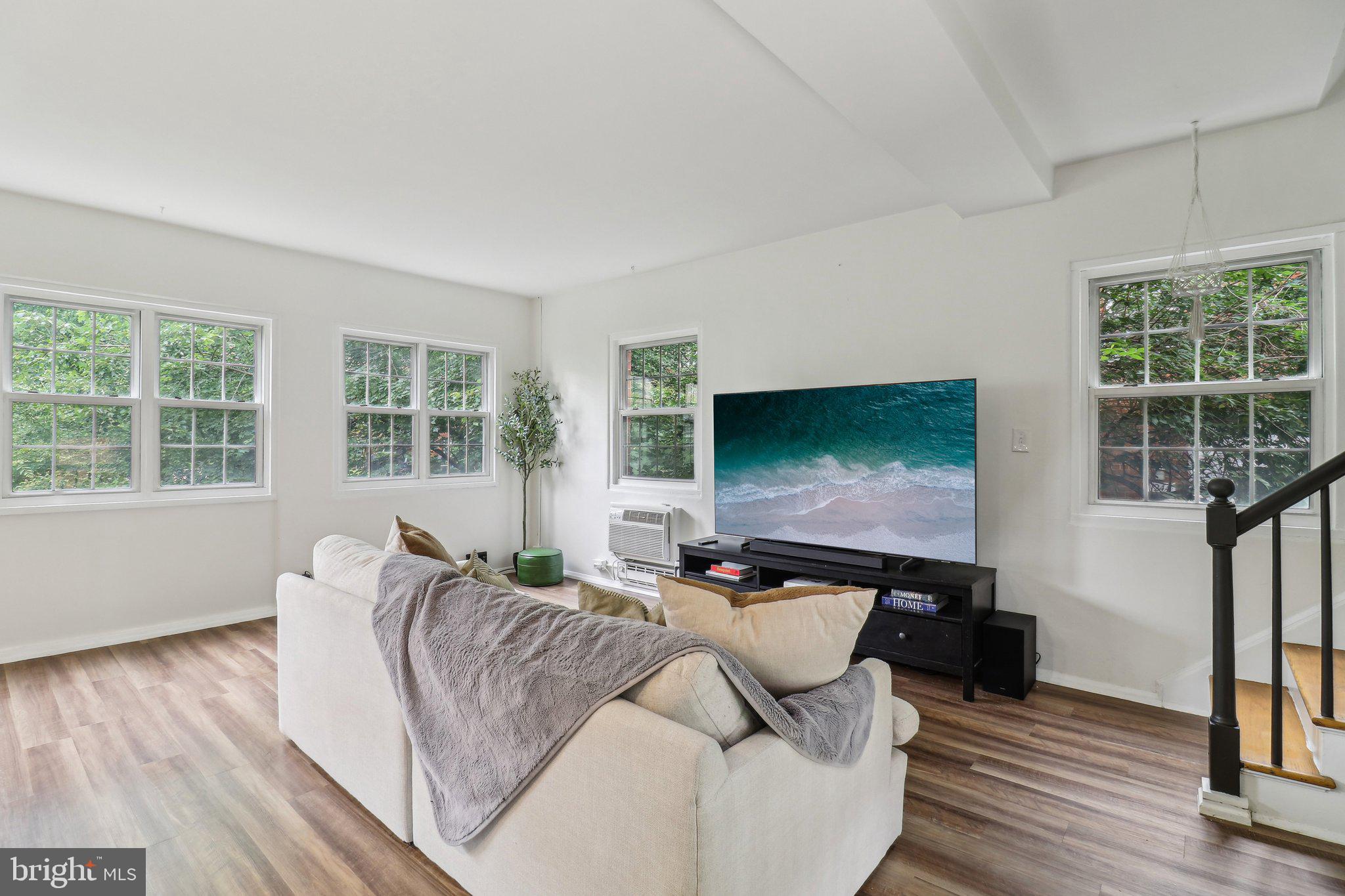 PARKFAIRFAX - Residential