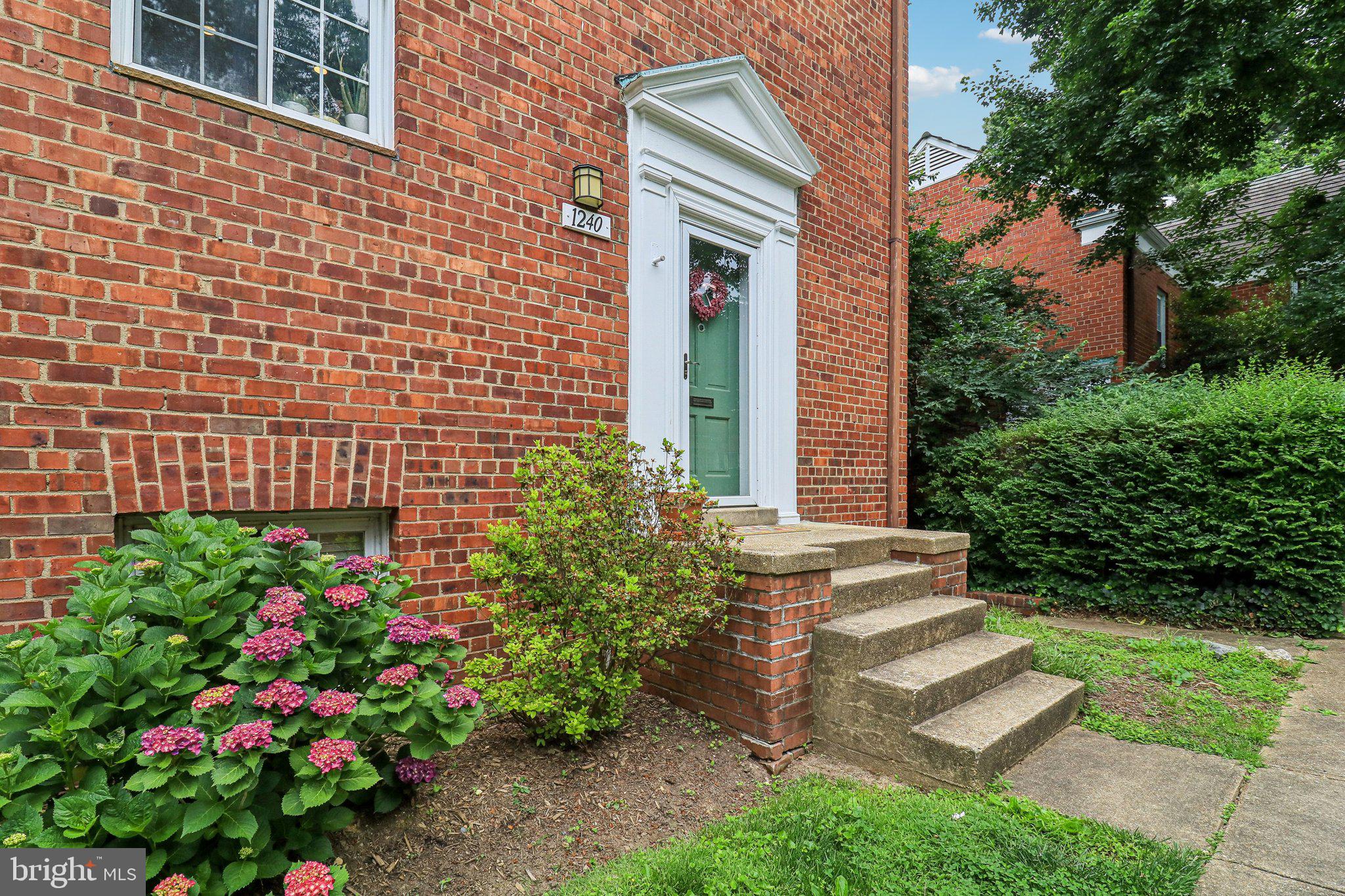 PARKFAIRFAX - Residential