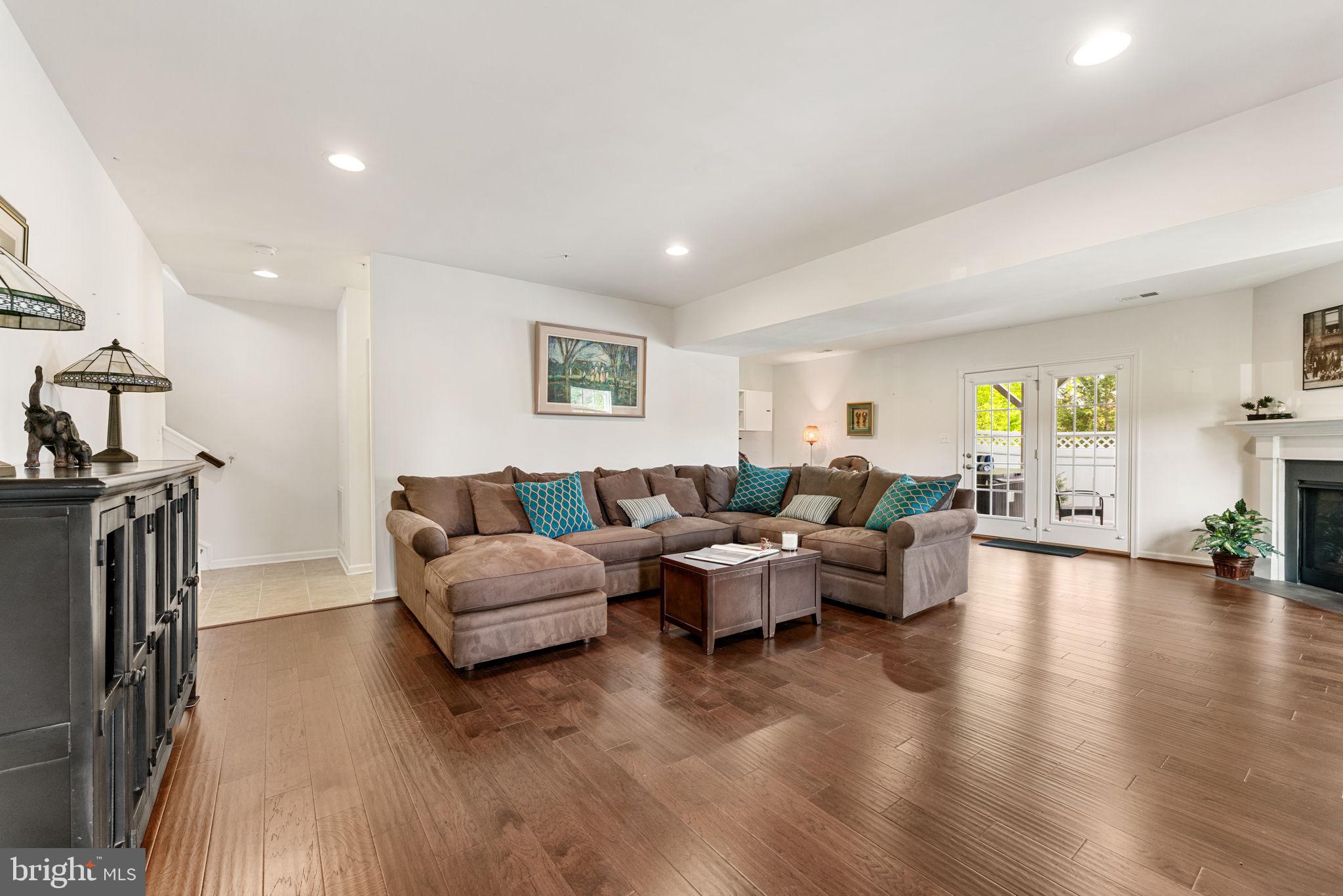 15701 SWANSCOMBE LOOP