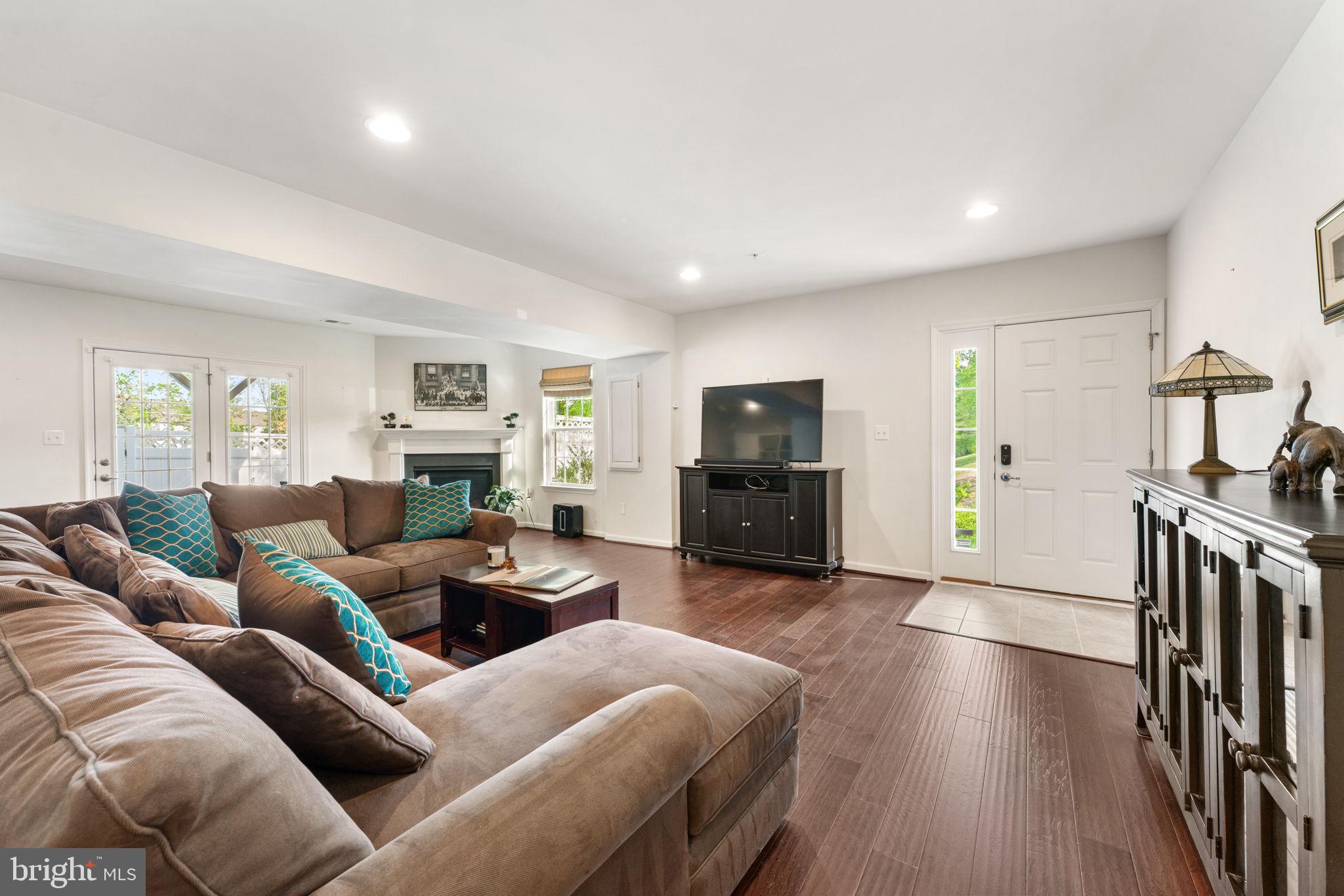 15701 SWANSCOMBE LOOP