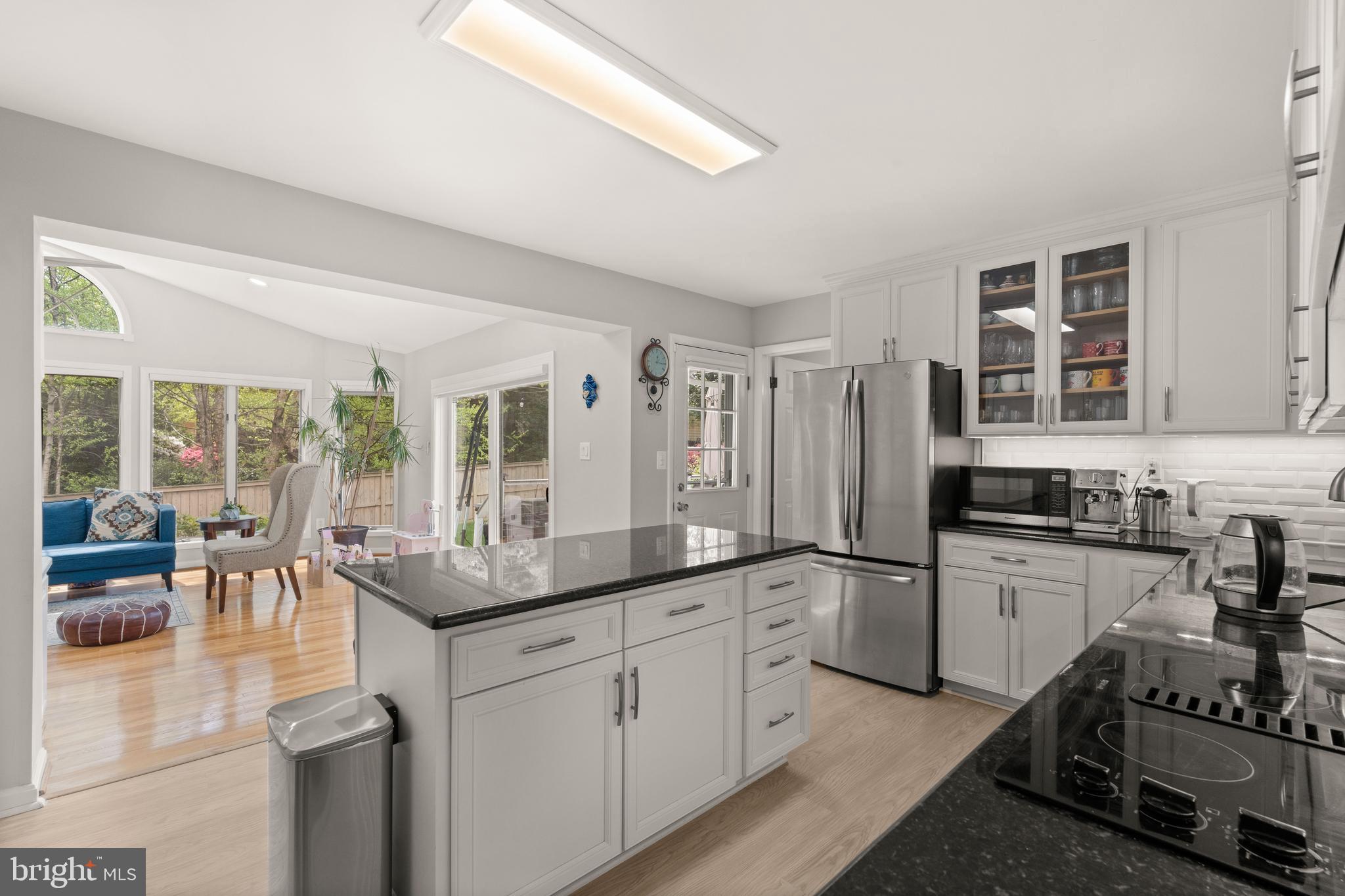 RUCKERS LANGLEY - Residential Lease