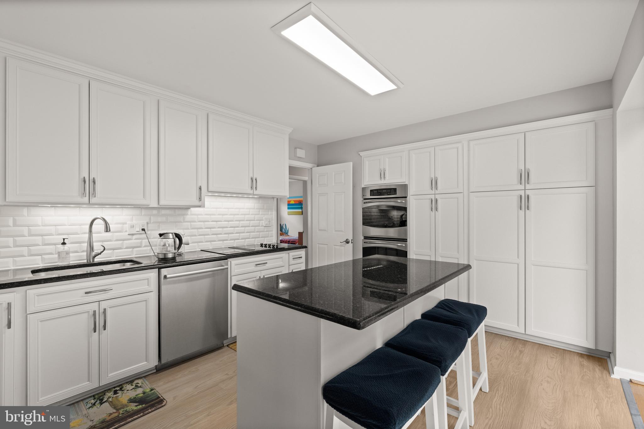 RUCKERS LANGLEY - Residential Lease