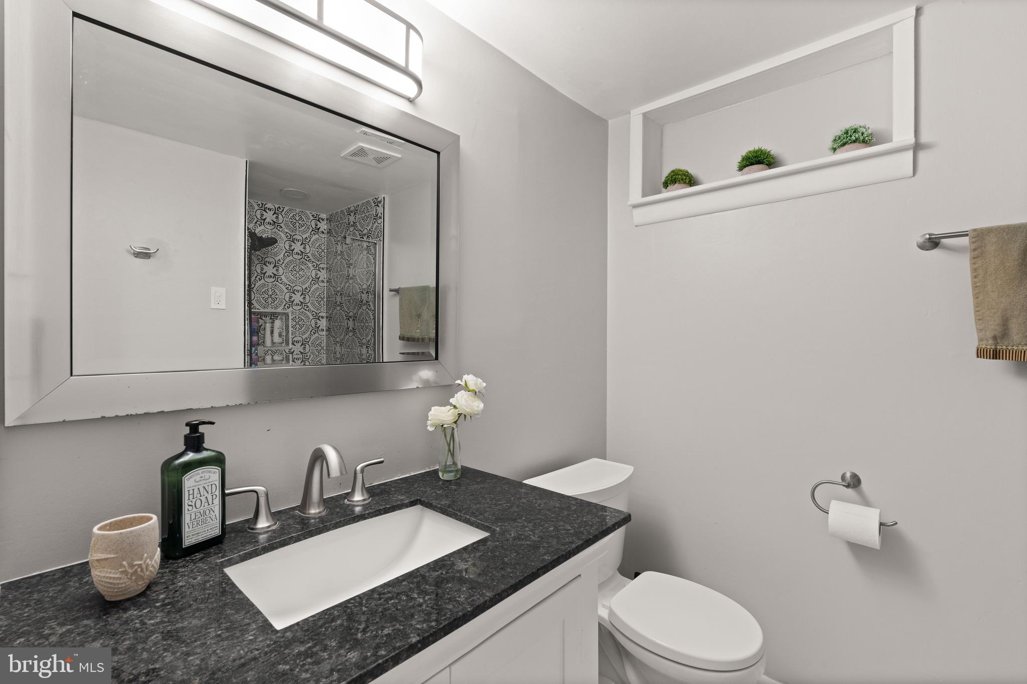 RUCKERS LANGLEY - Residential Lease