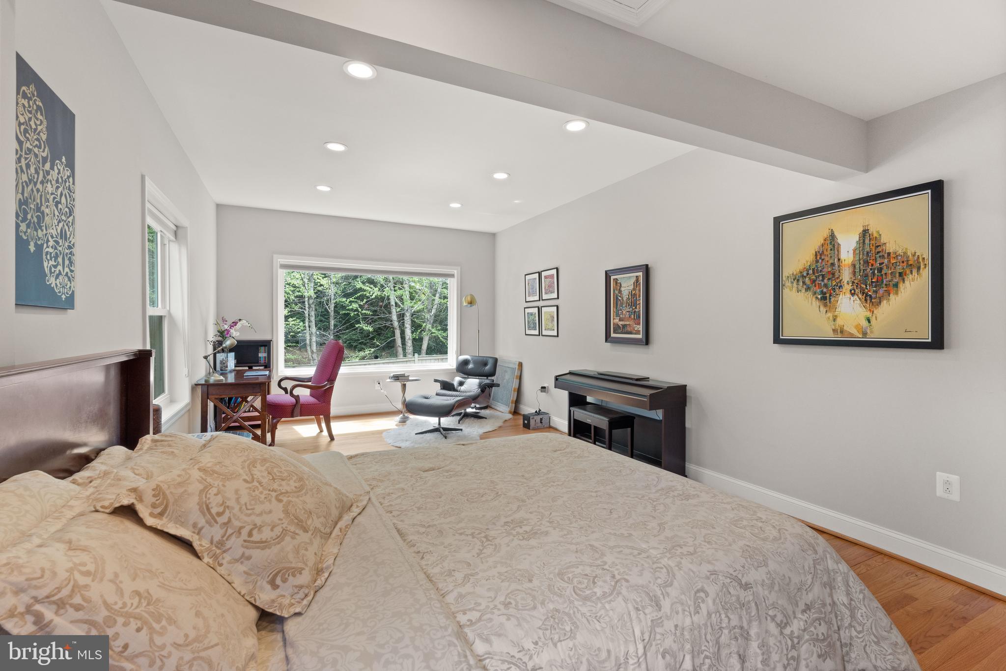 RUCKERS LANGLEY - Residential Lease