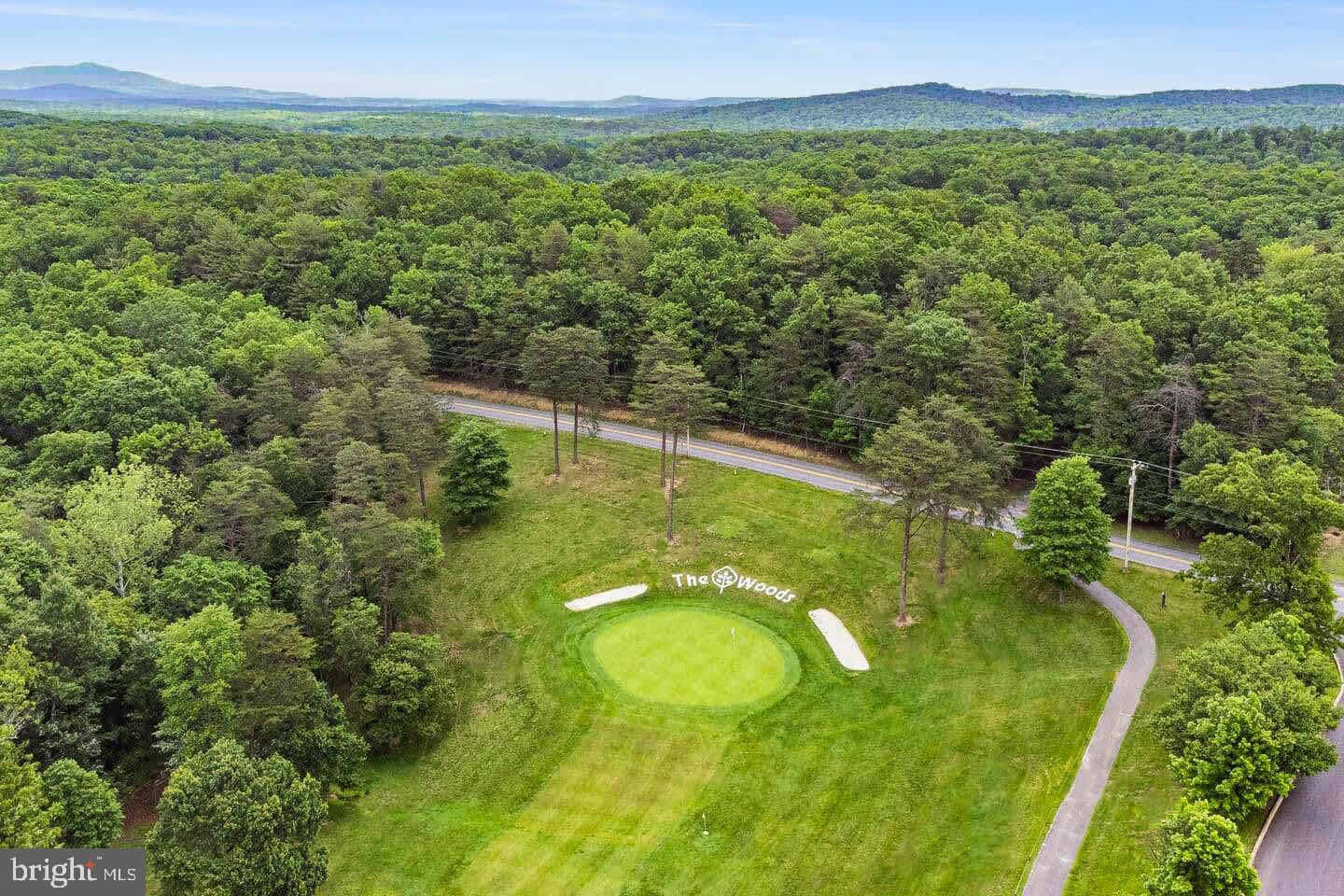 THE WOODS RESORT - Residential