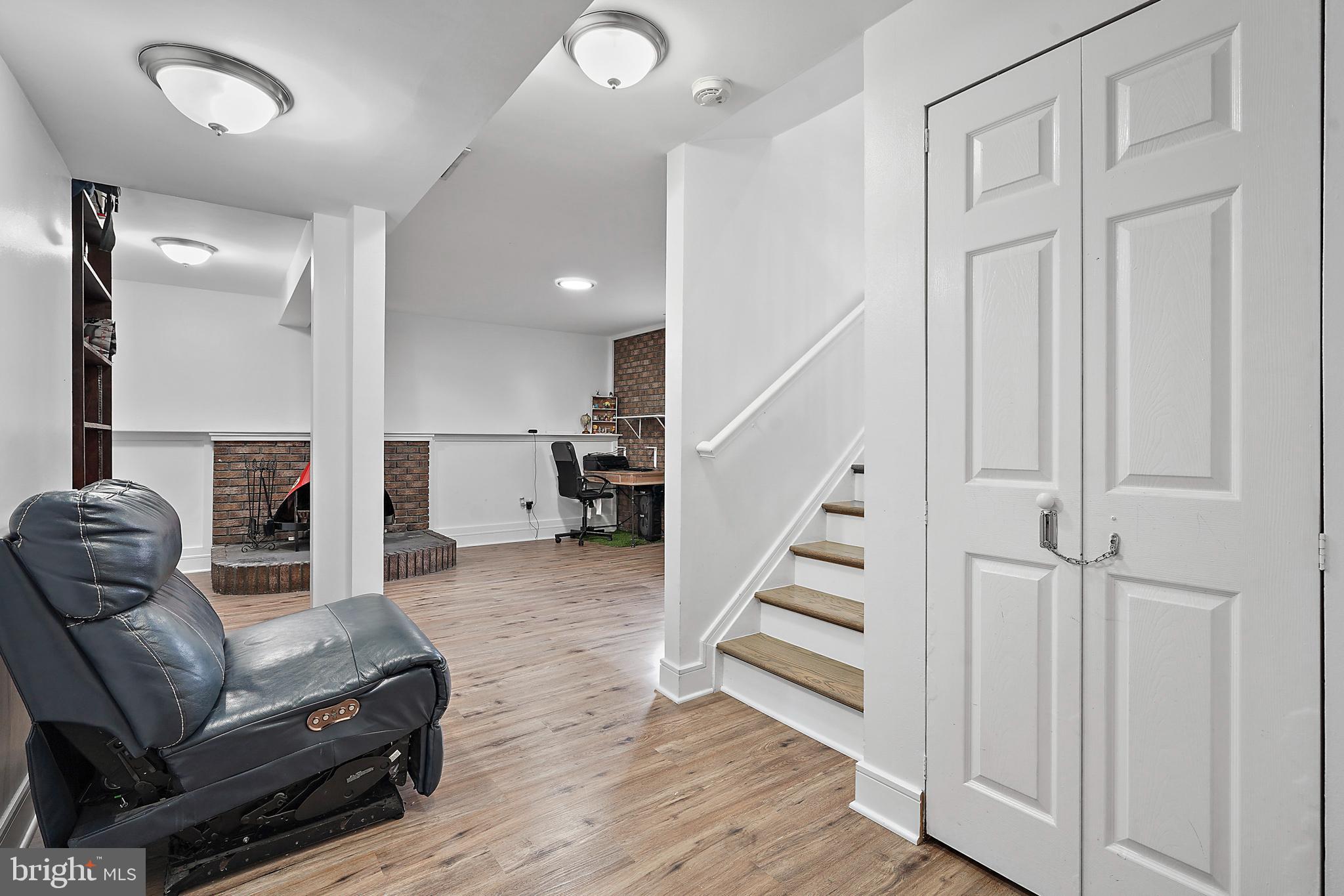 STERLING  PARK - Residential