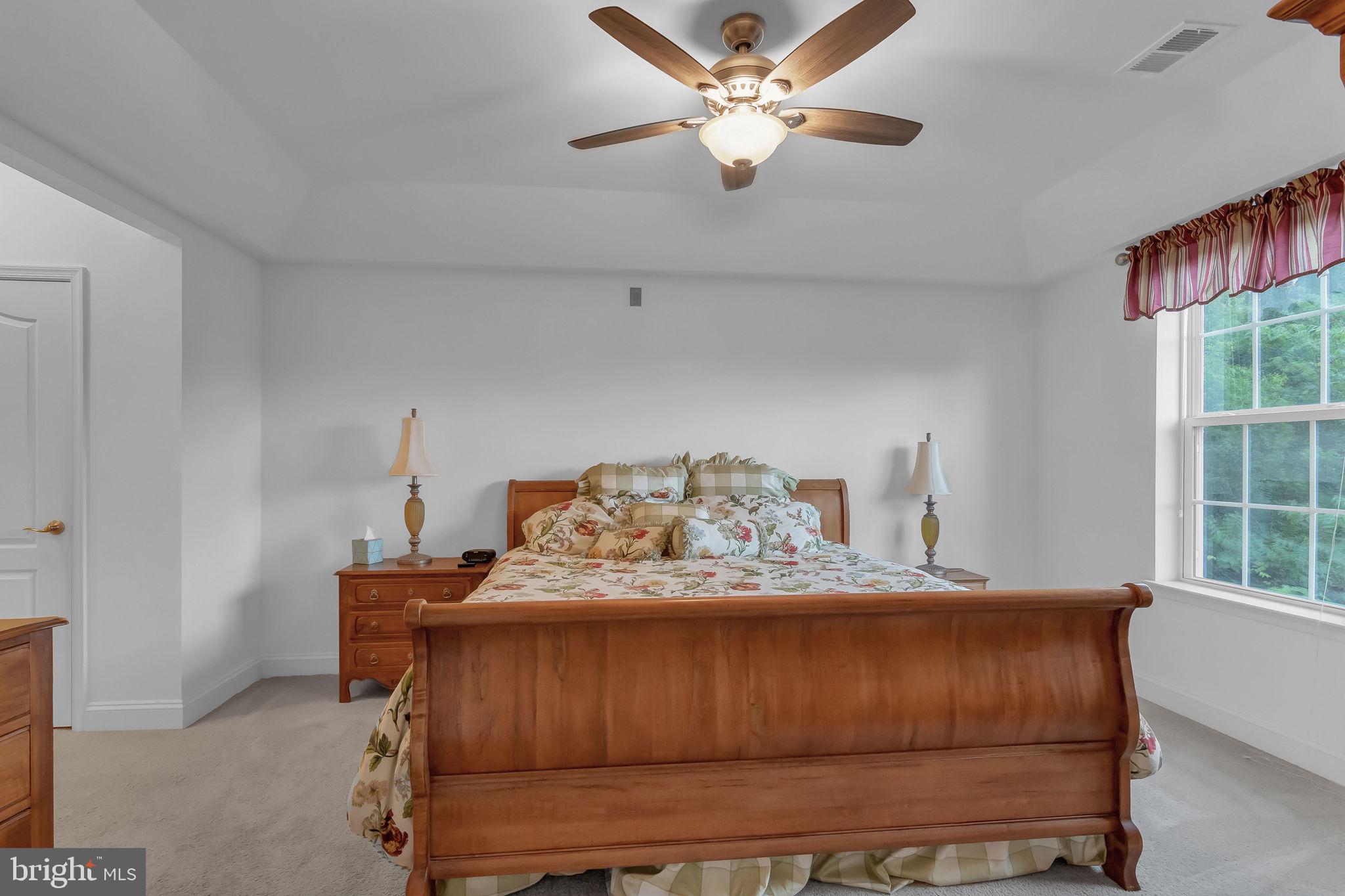 THE GATHERINGS - Residential