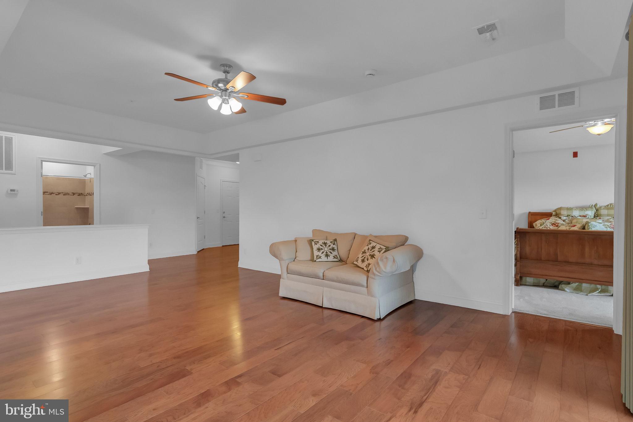 THE GATHERINGS - Residential