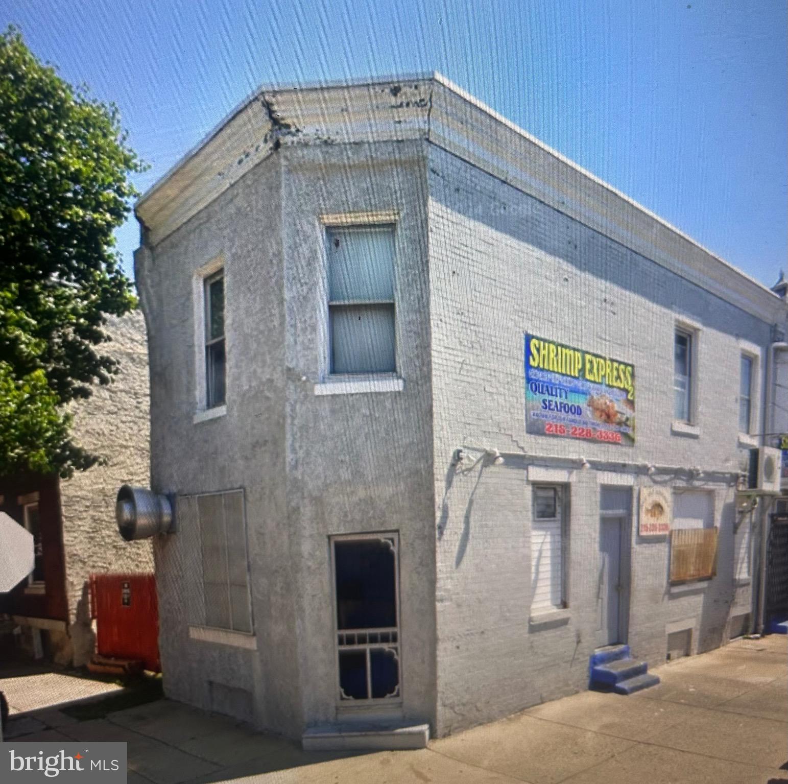 3001 N CROSKEY STREET