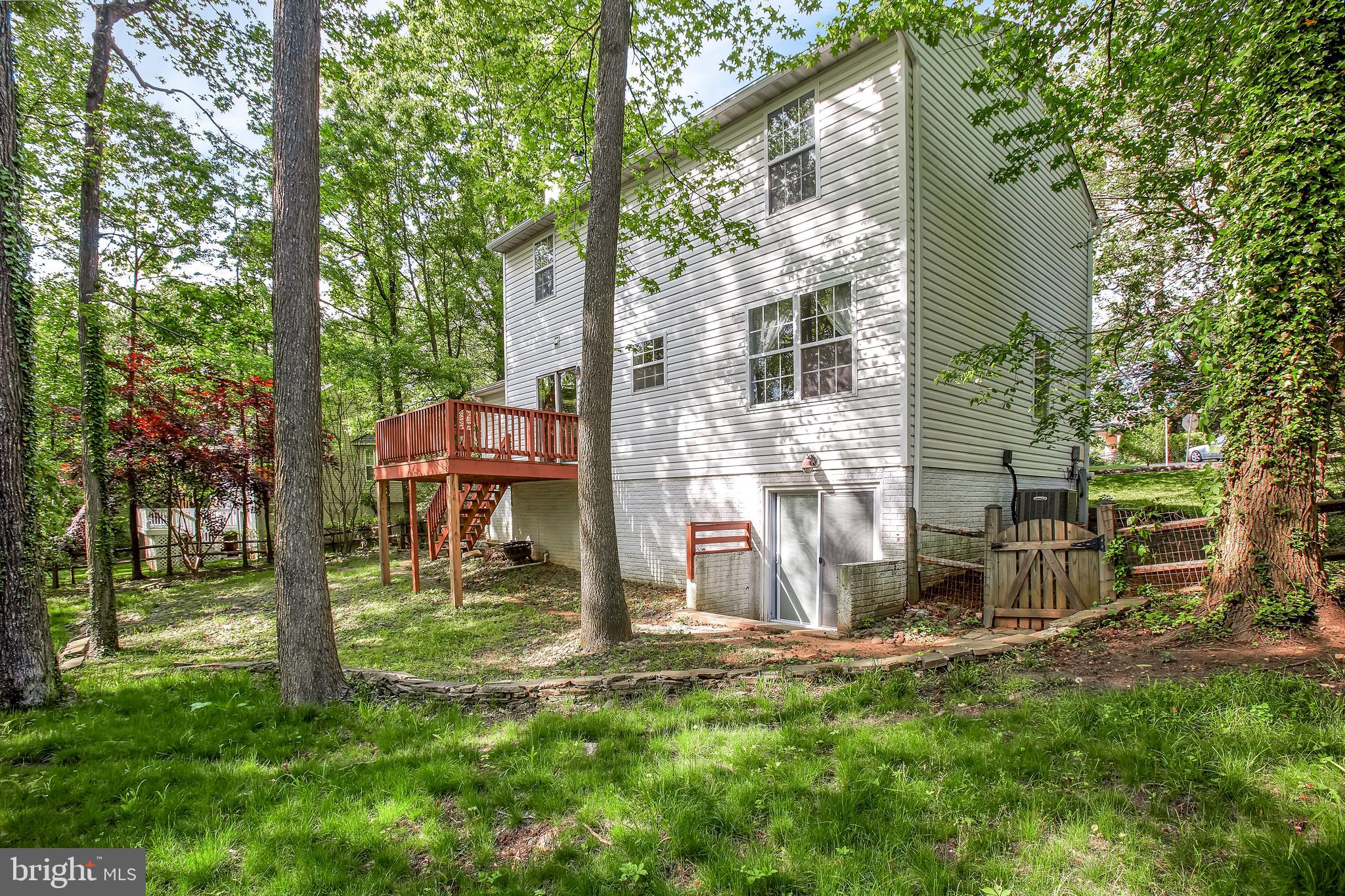 BAY HIGHLANDS - Residential